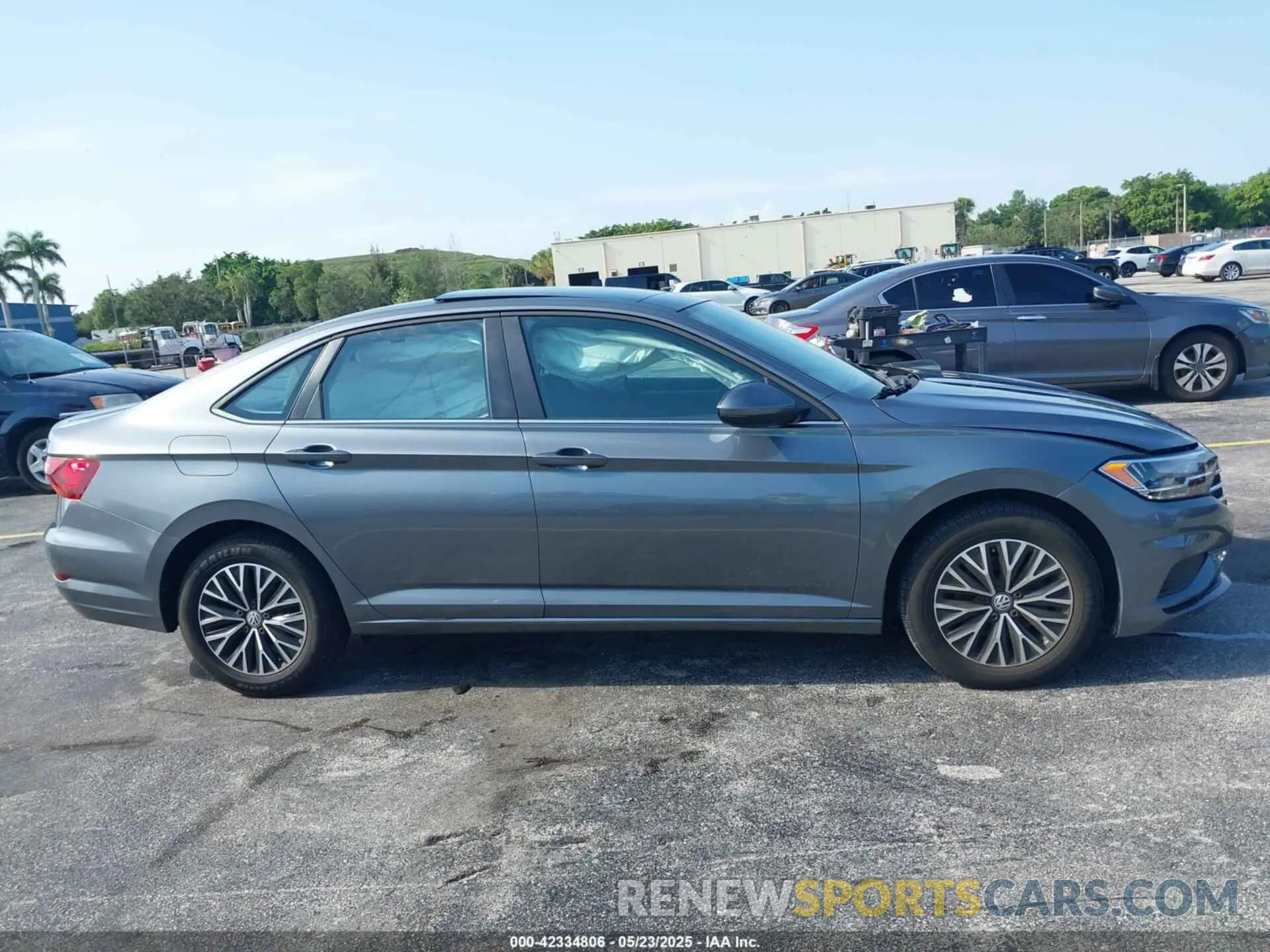 13 Photograph of a damaged car 3VWC57BU8KM120682 VOLKSWAGEN JETTA 2019