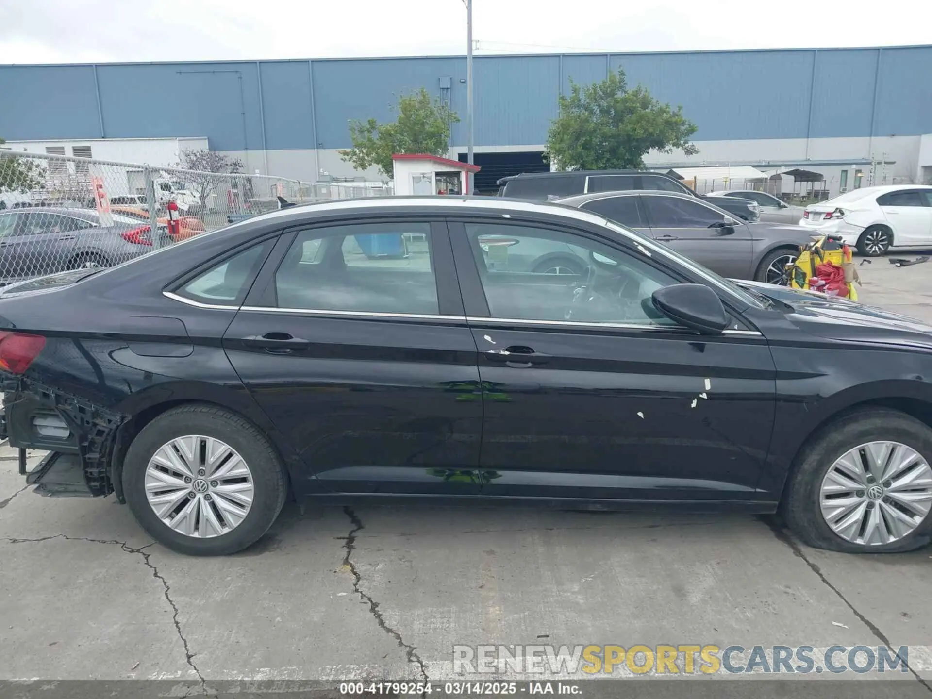 14 Photograph of a damaged car 3VWC57BU8KM162107 VOLKSWAGEN JETTA 2019