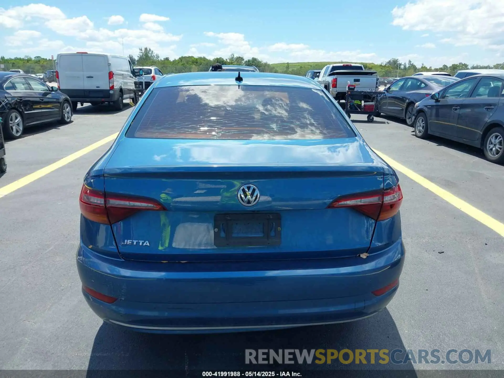 16 Photograph of a damaged car 3VWC57BU8KM193051 VOLKSWAGEN JETTA 2019
