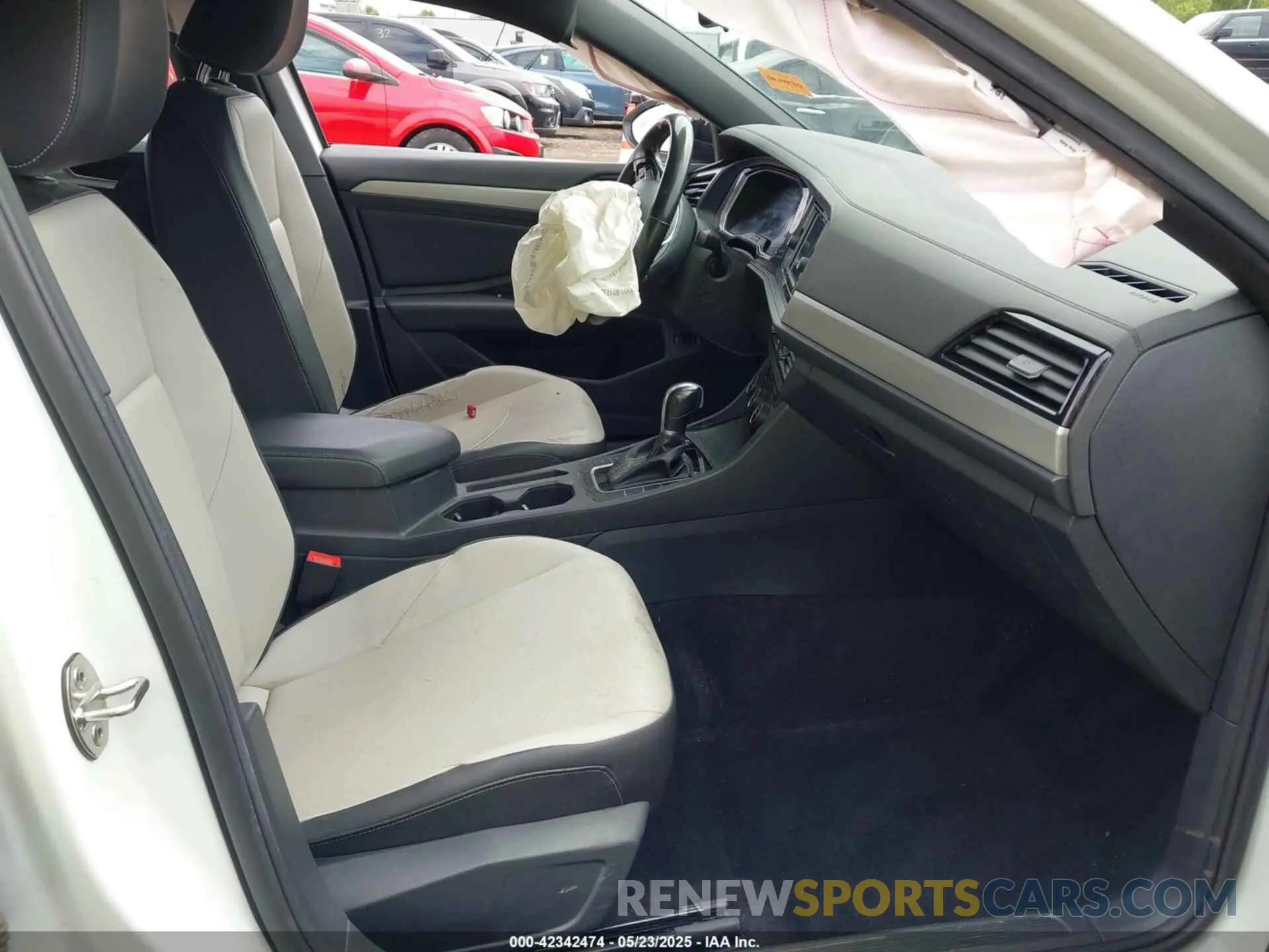 5 Photograph of a damaged car 3VWC57BU8KM212844 VOLKSWAGEN JETTA 2019