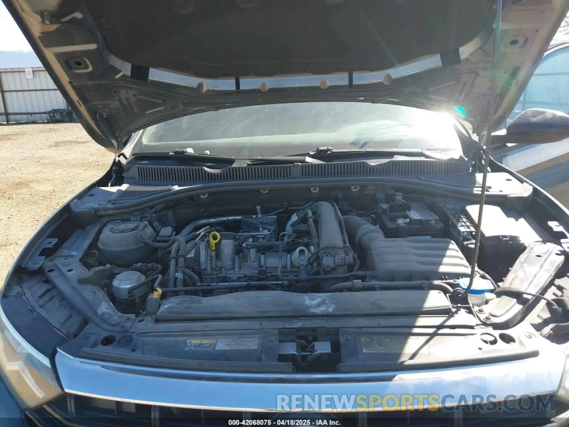 10 Photograph of a damaged car 3VWC57BU8KM250736 VOLKSWAGEN JETTA 2019