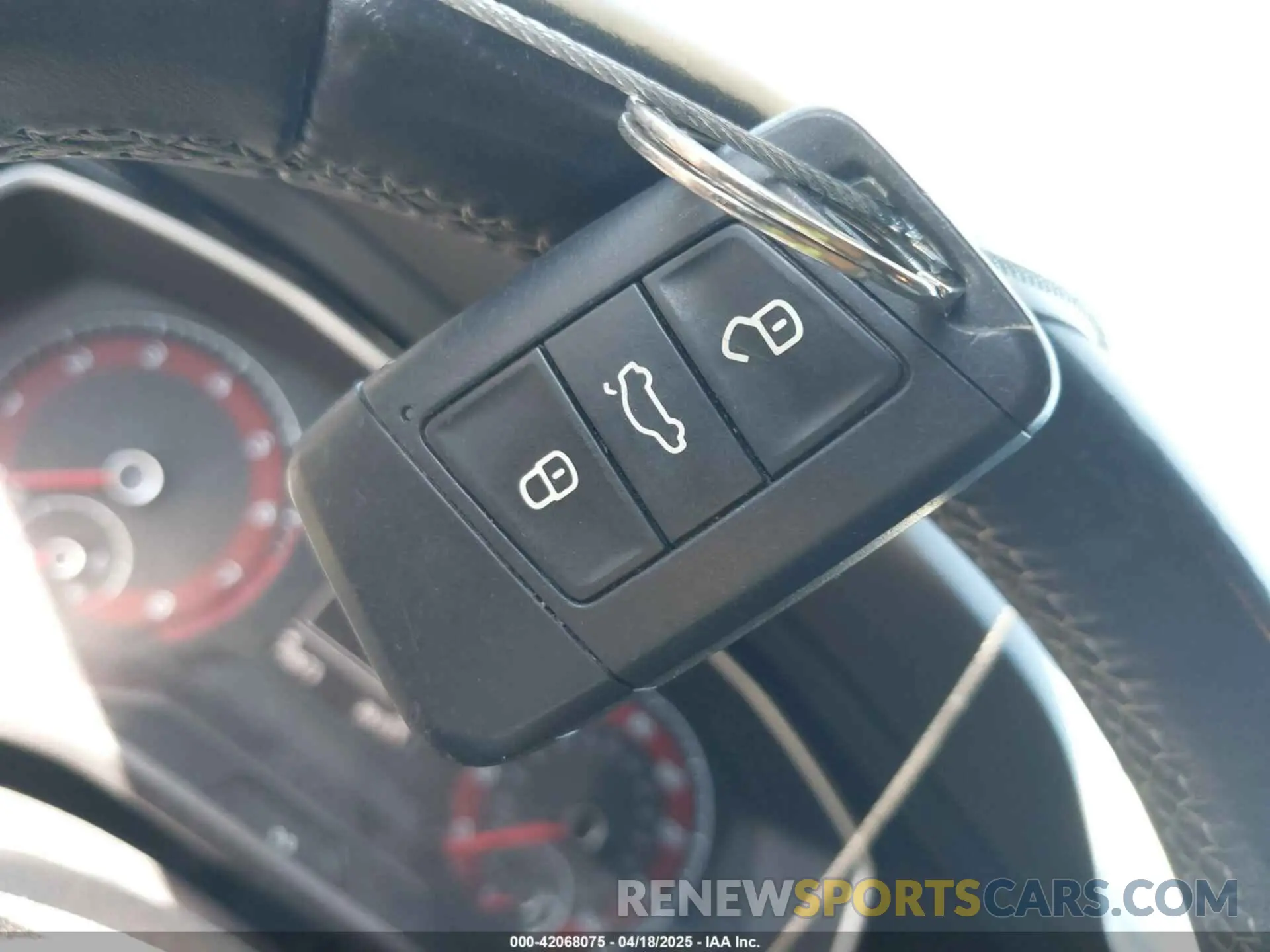 11 Photograph of a damaged car 3VWC57BU8KM250736 VOLKSWAGEN JETTA 2019