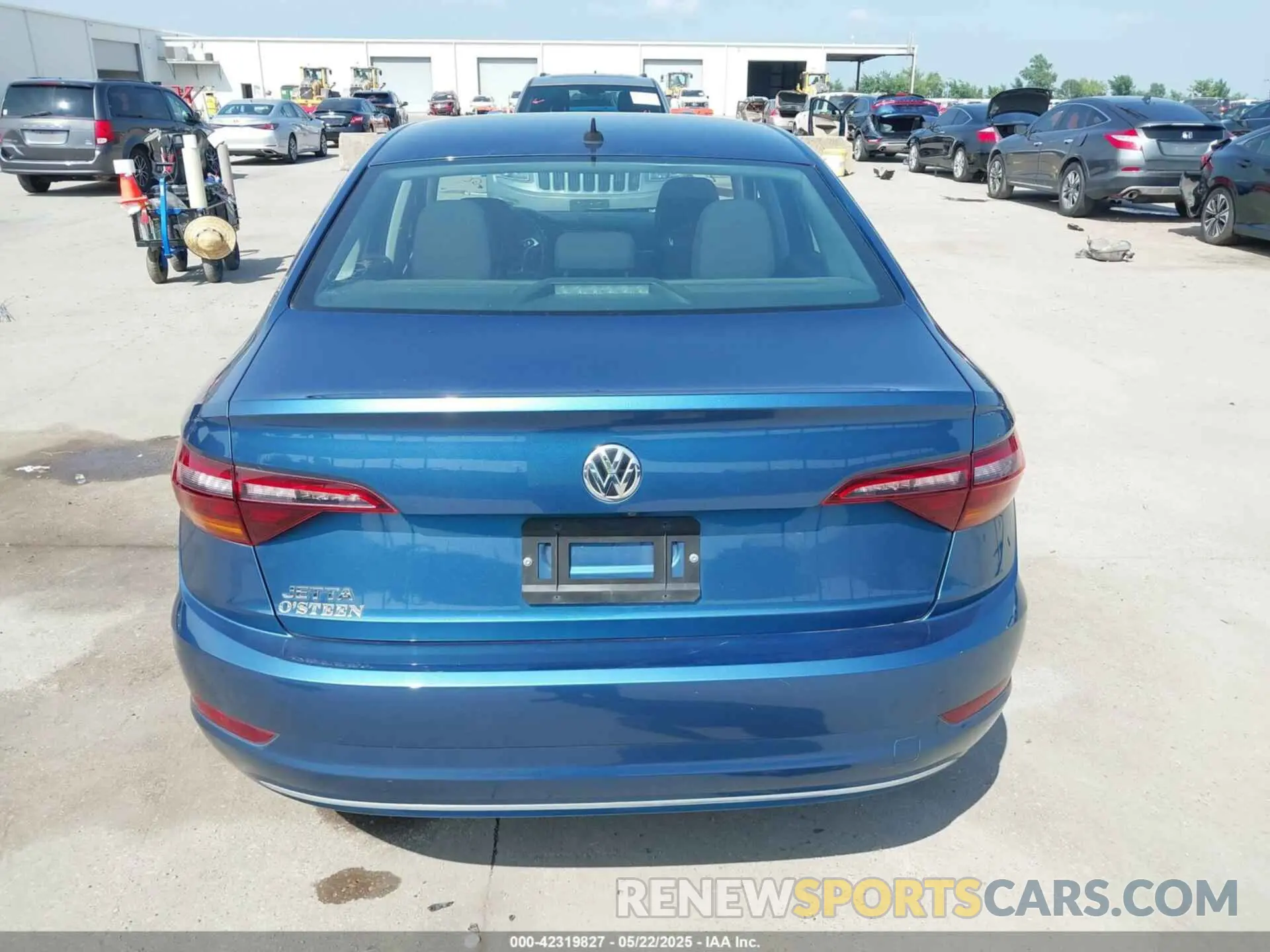 17 Photograph of a damaged car 3VWC57BU9KM005072 VOLKSWAGEN JETTA 2019