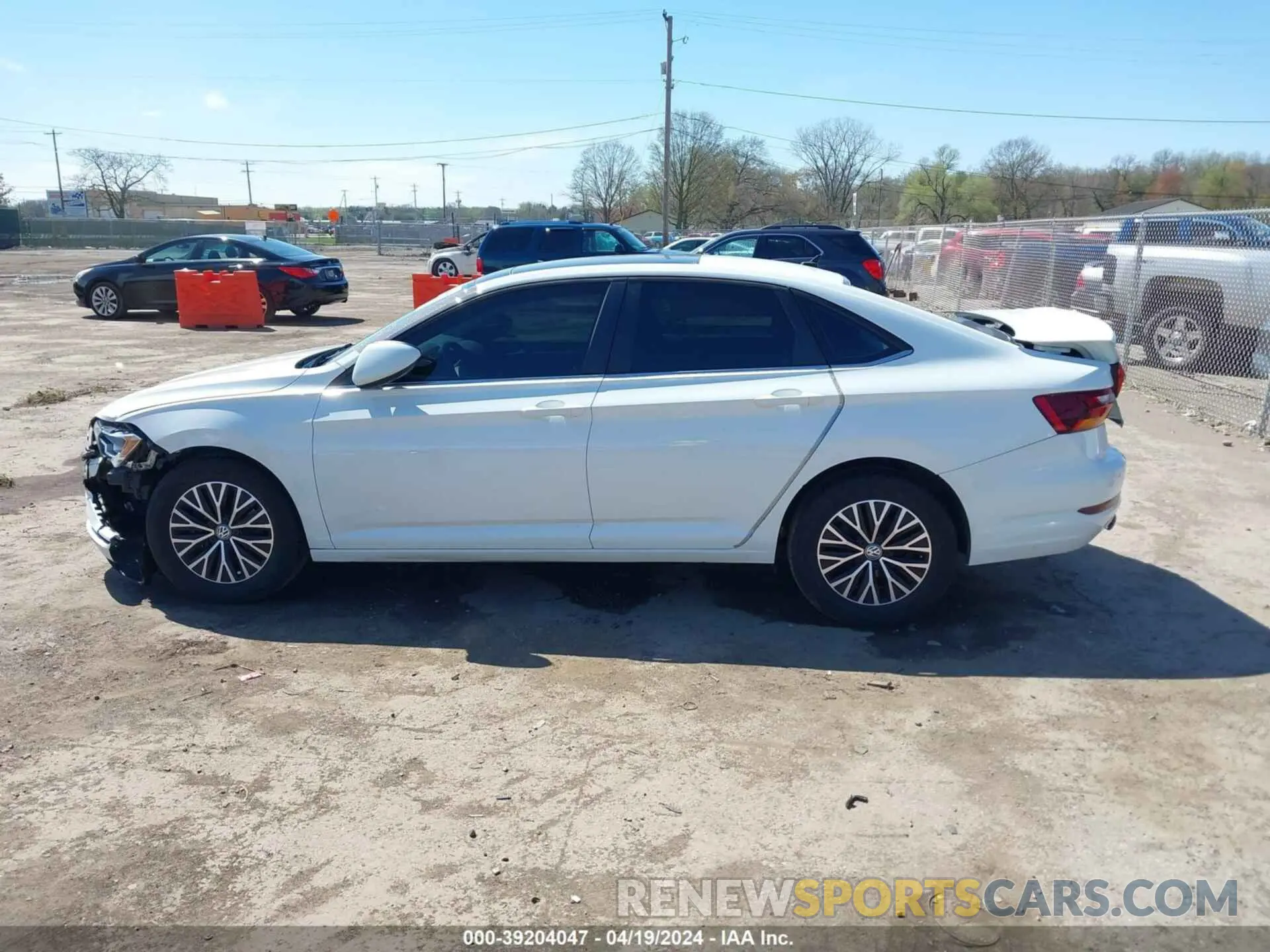 14 Photograph of a damaged car 3VWC57BU9KM006058 VOLKSWAGEN JETTA 2019