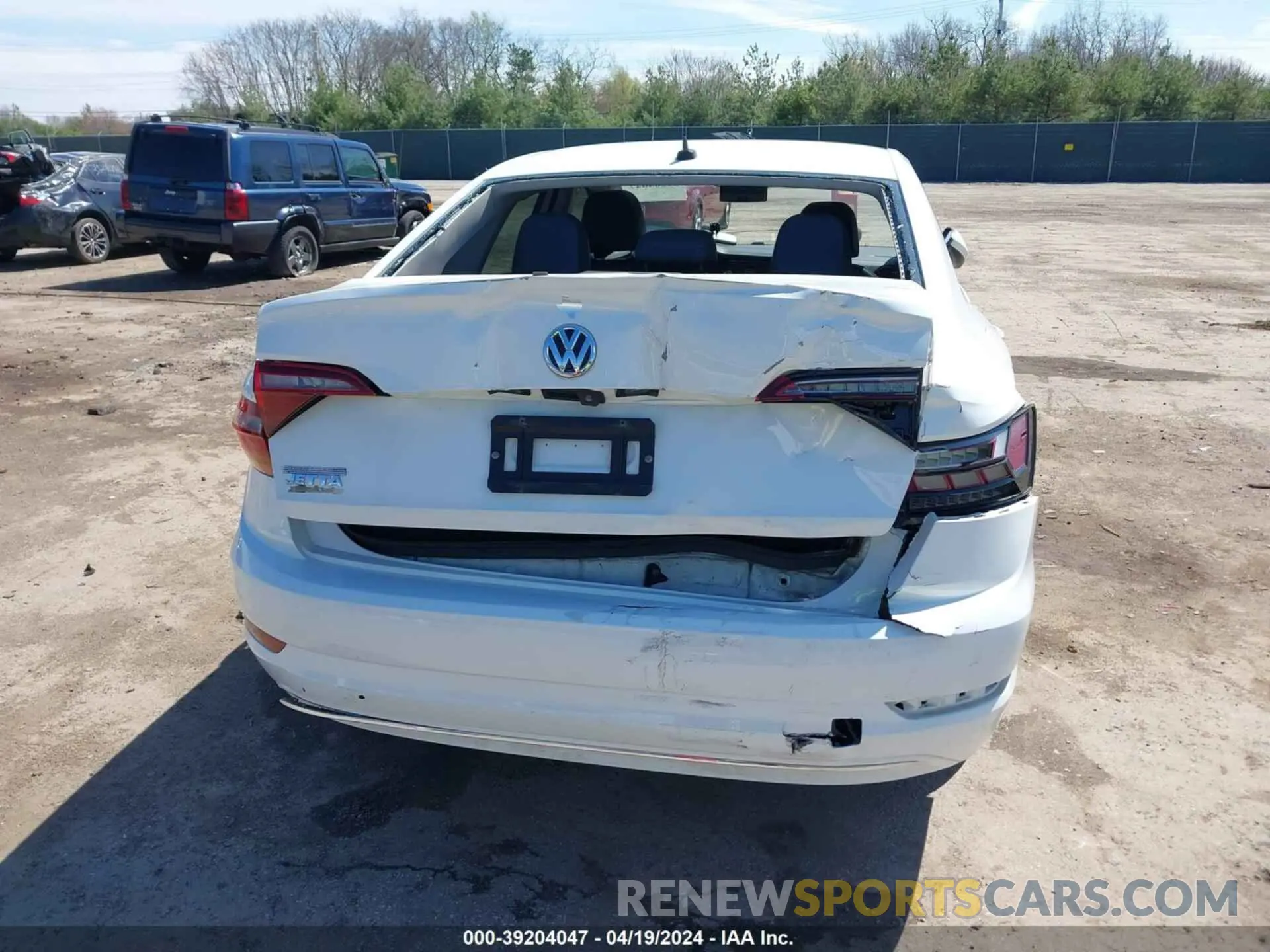 16 Photograph of a damaged car 3VWC57BU9KM006058 VOLKSWAGEN JETTA 2019