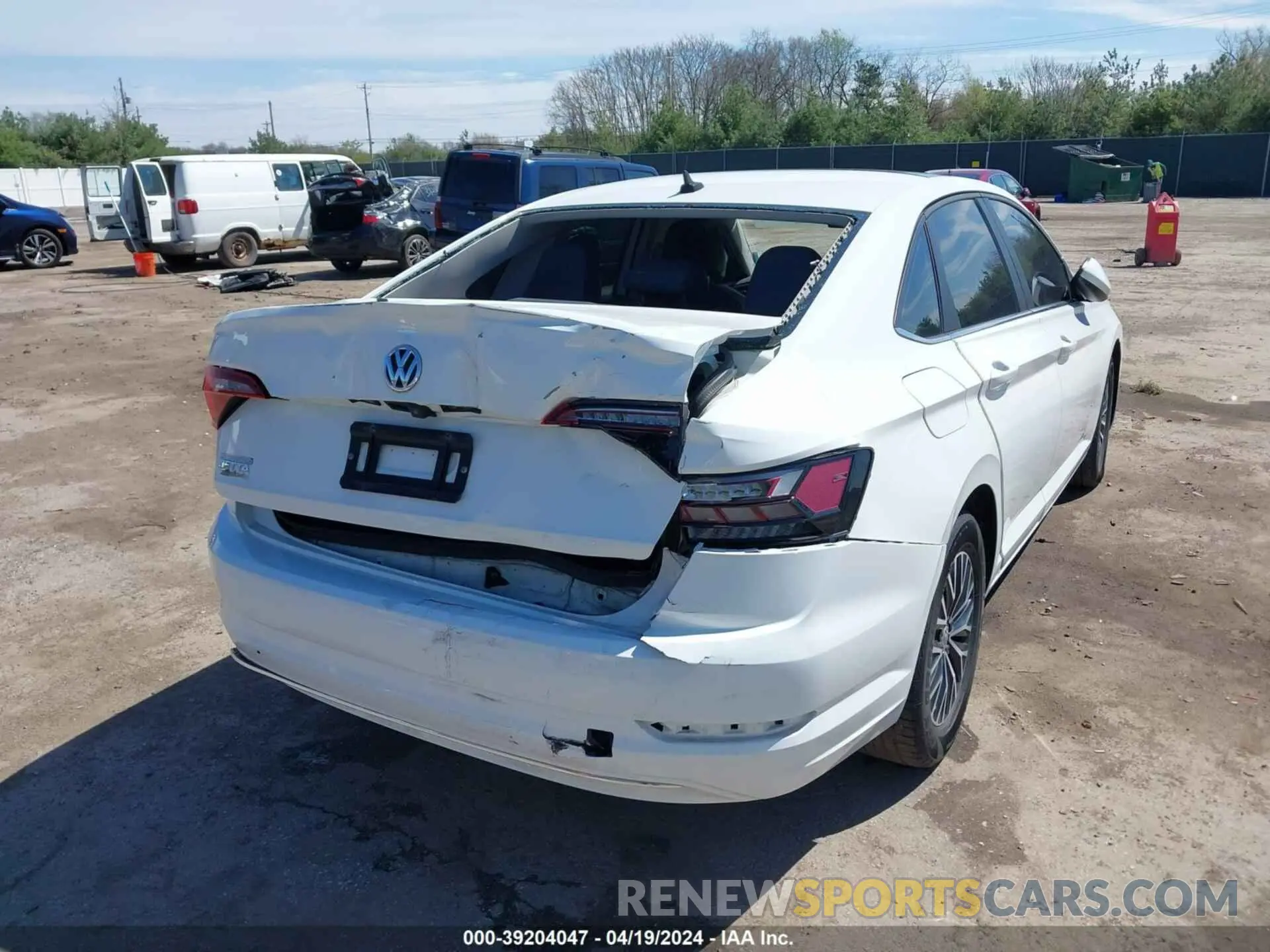 4 Photograph of a damaged car 3VWC57BU9KM006058 VOLKSWAGEN JETTA 2019