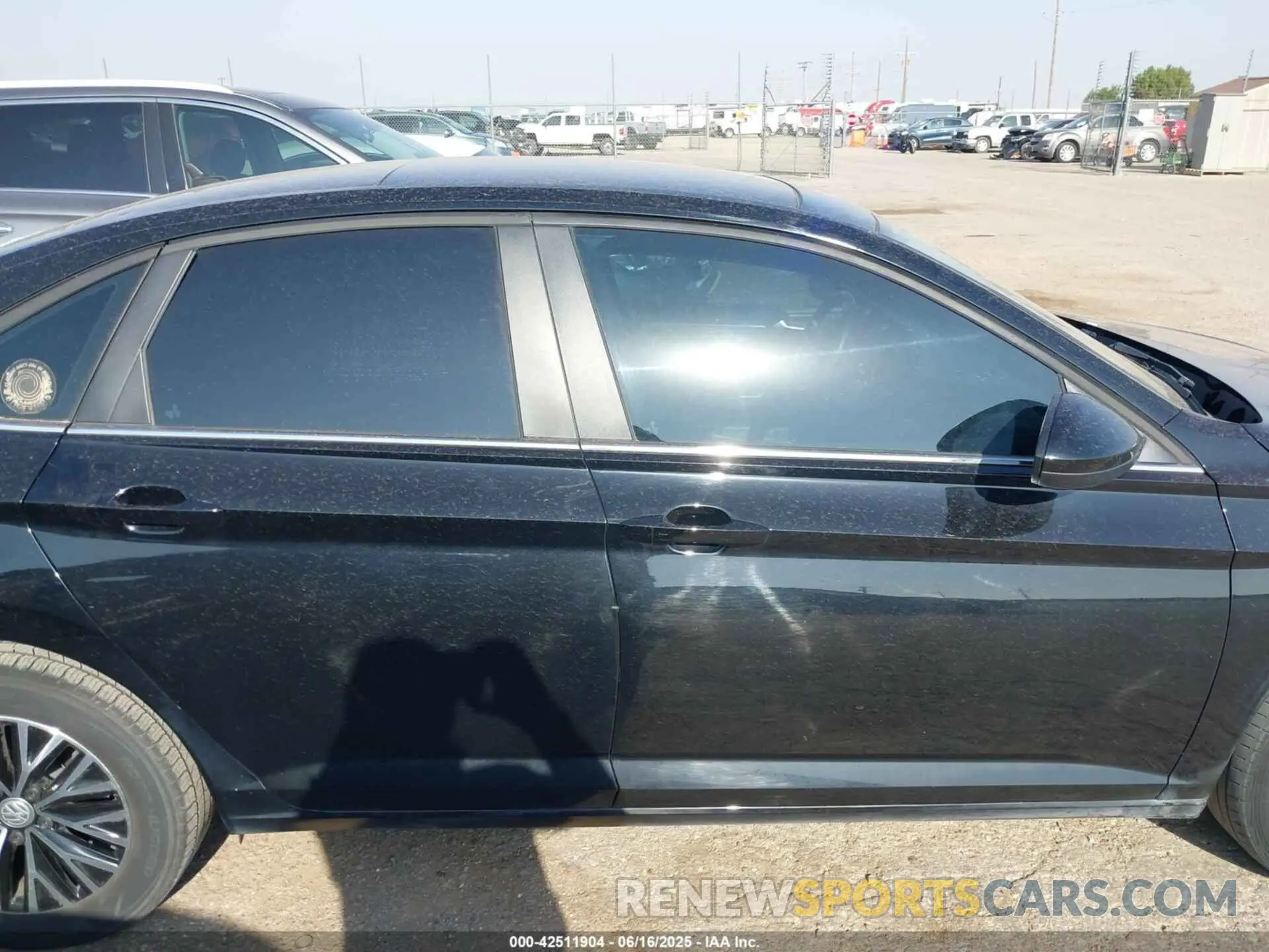 13 Photograph of a damaged car 3VWC57BU9KM017609 VOLKSWAGEN JETTA 2019