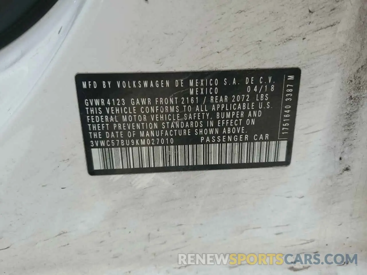12 Photograph of a damaged car 3VWC57BU9KM027010 VOLKSWAGEN JETTA 2019