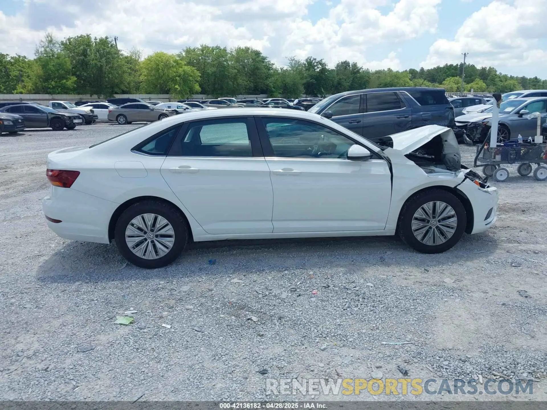 13 Photograph of a damaged car 3VWC57BU9KM044311 VOLKSWAGEN JETTA 2019