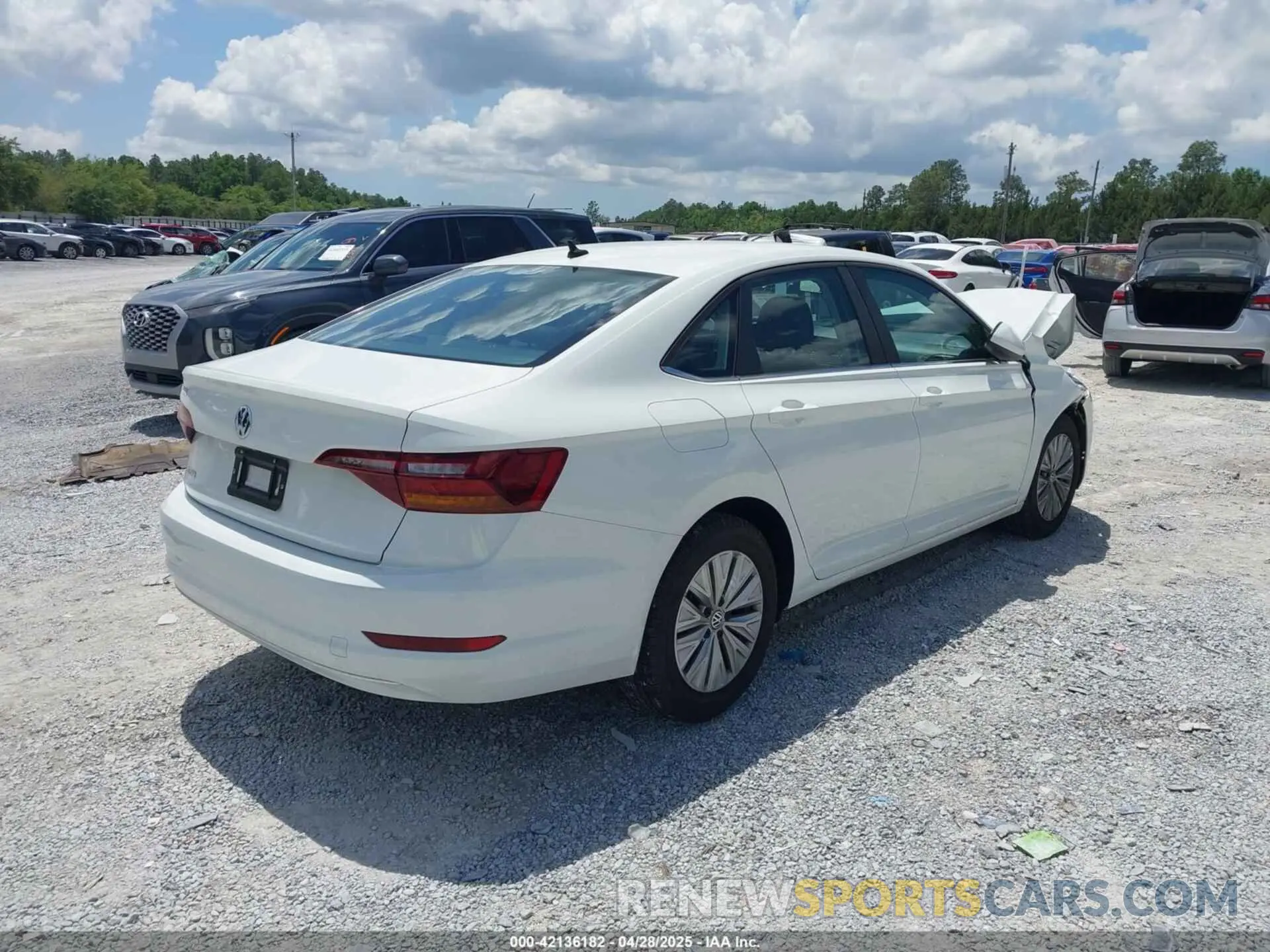 4 Photograph of a damaged car 3VWC57BU9KM044311 VOLKSWAGEN JETTA 2019