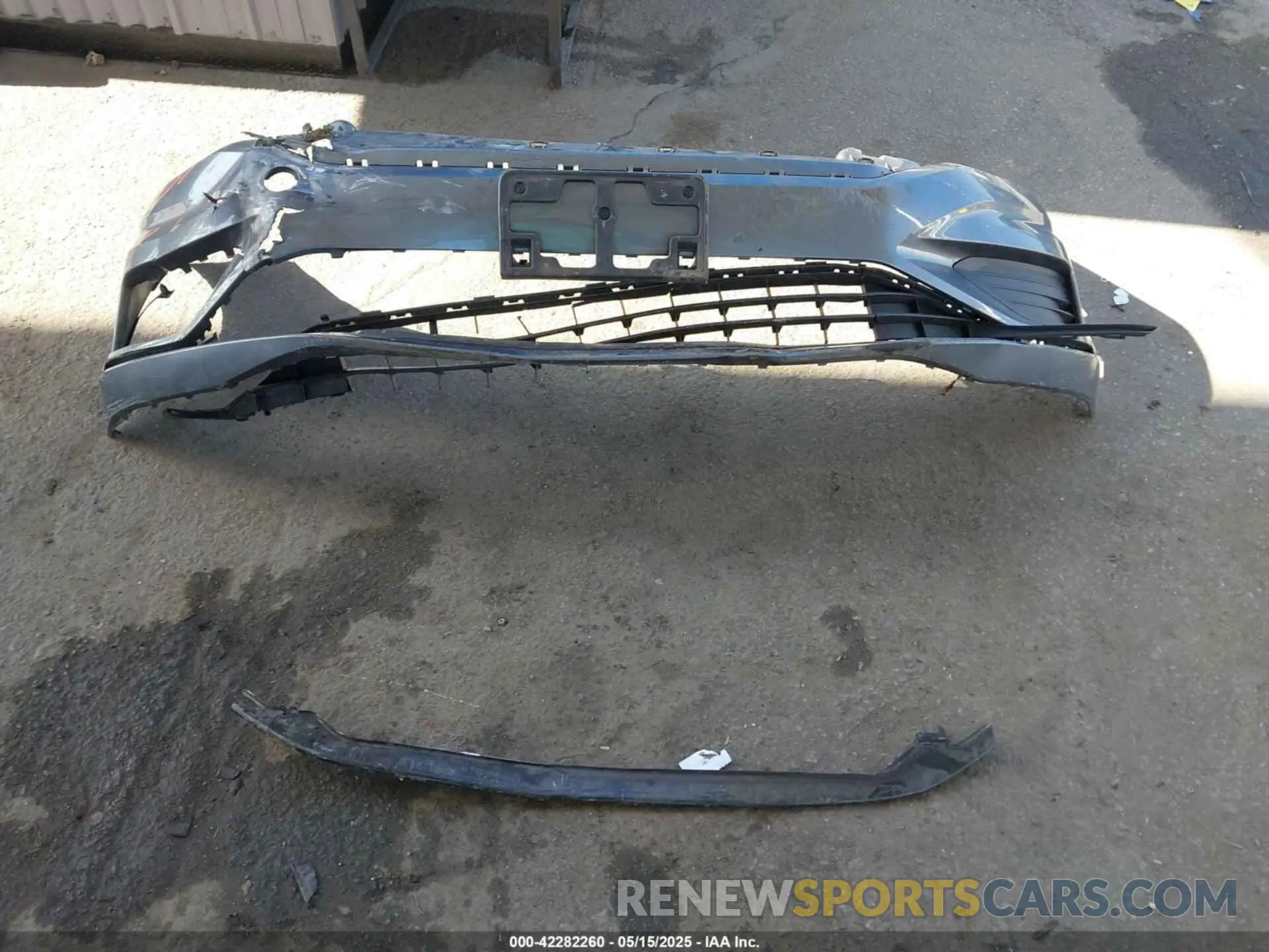 12 Photograph of a damaged car 3VWC57BU9KM053042 VOLKSWAGEN JETTA 2019