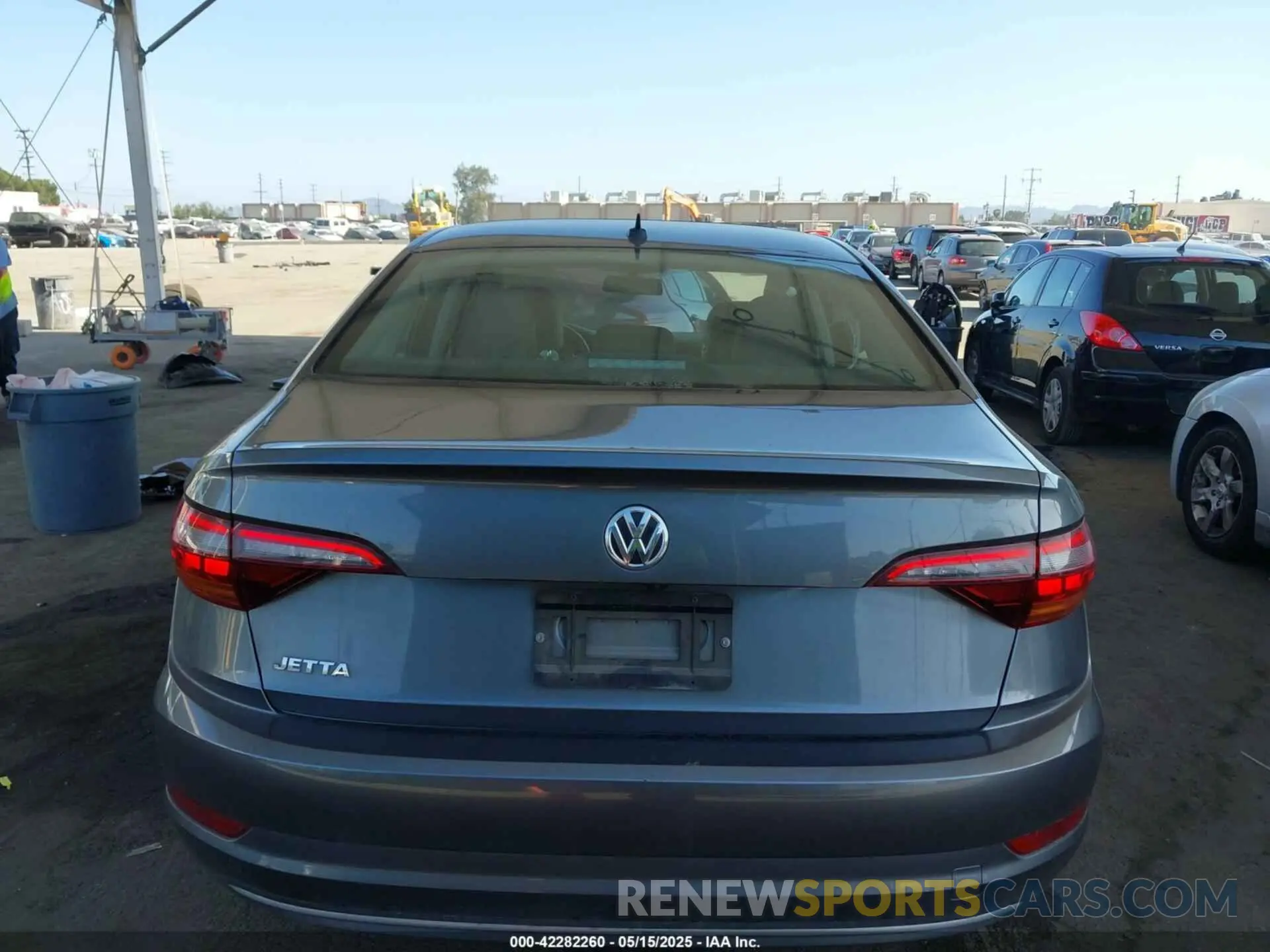 17 Photograph of a damaged car 3VWC57BU9KM053042 VOLKSWAGEN JETTA 2019