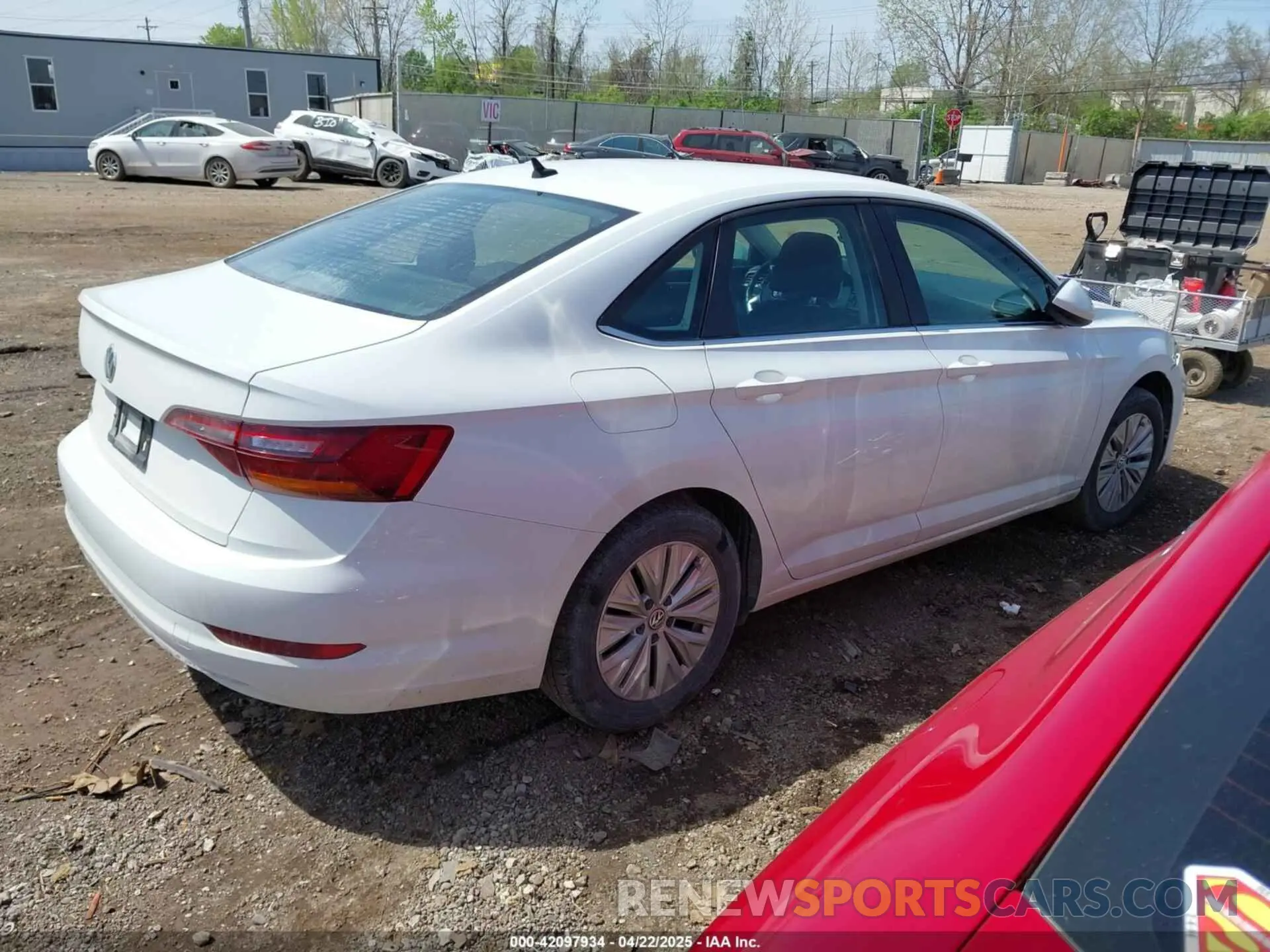 4 Photograph of a damaged car 3VWC57BU9KM055017 VOLKSWAGEN JETTA 2019
