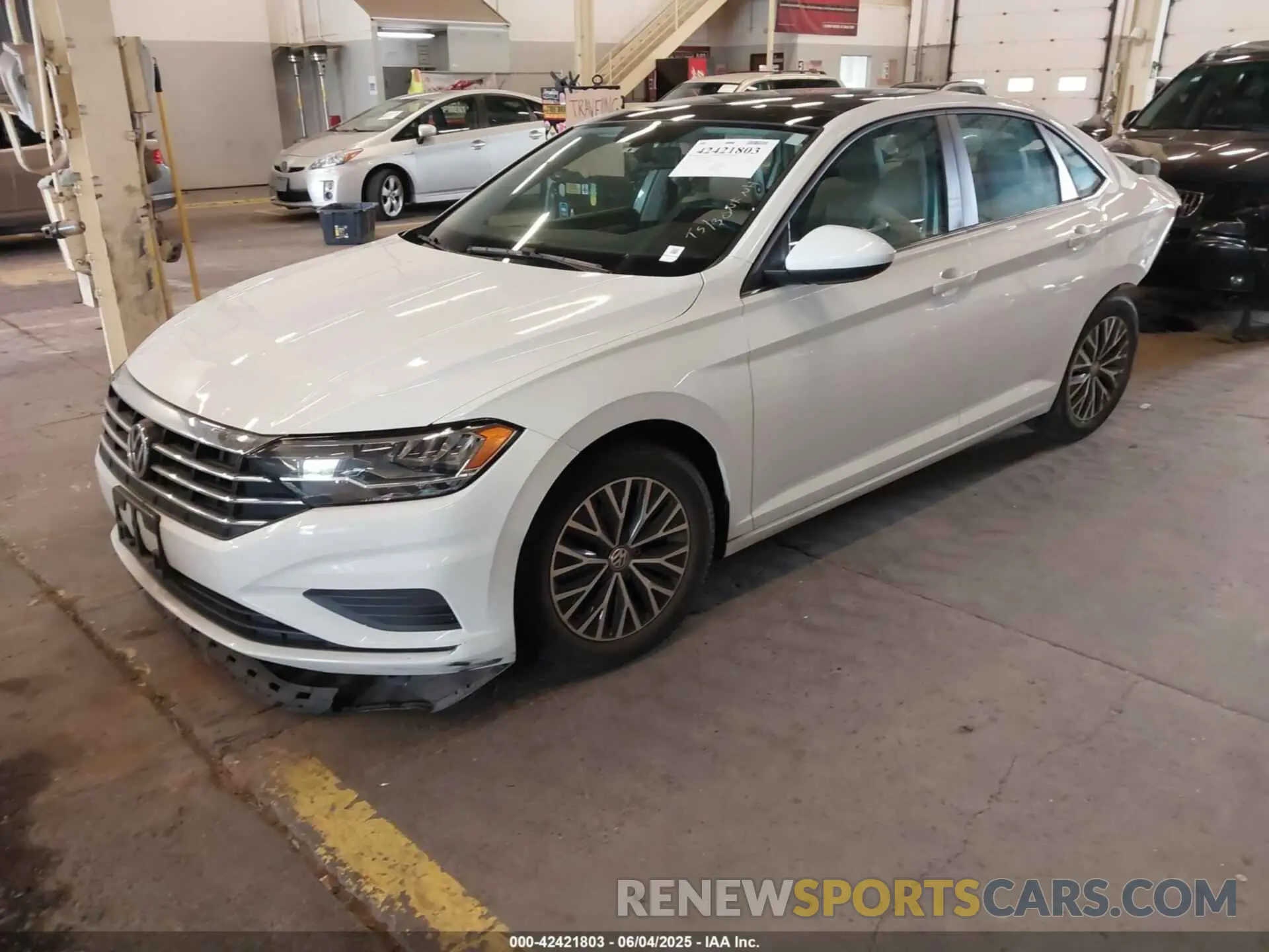2 Photograph of a damaged car 3VWC57BU9KM084226 VOLKSWAGEN JETTA 2019