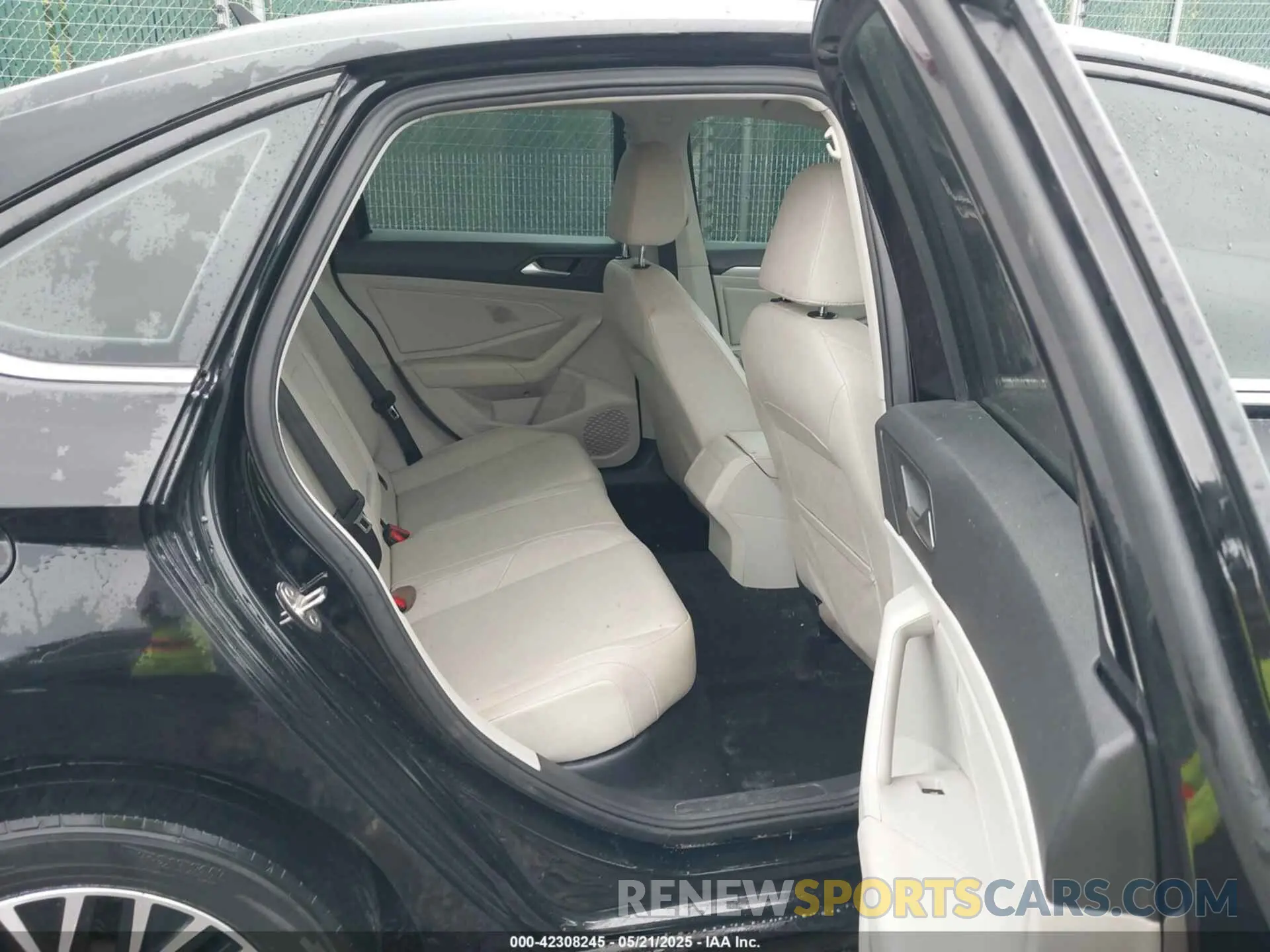 8 Photograph of a damaged car 3VWC57BU9KM085263 VOLKSWAGEN JETTA 2019
