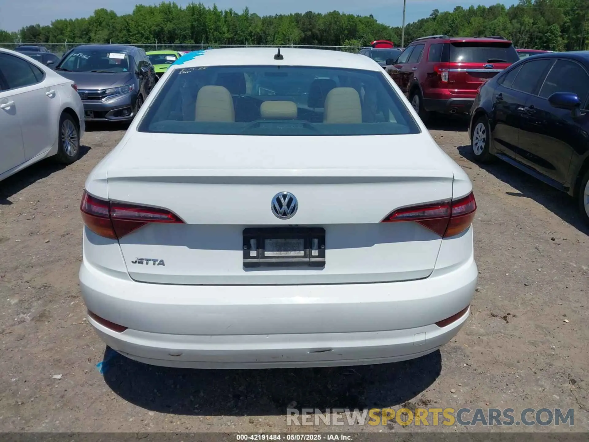 17 Photograph of a damaged car 3VWC57BU9KM087322 VOLKSWAGEN JETTA 2019