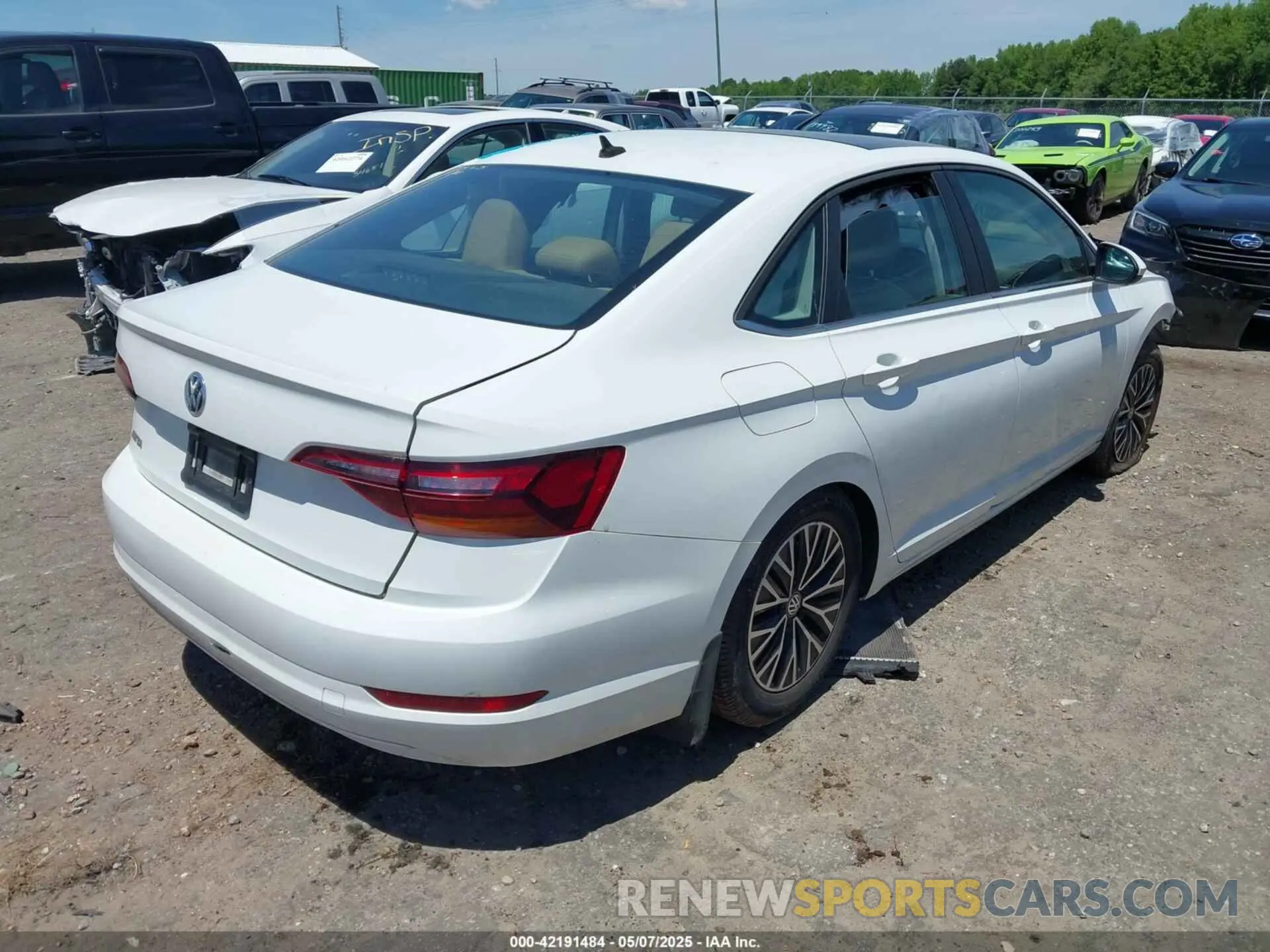 4 Photograph of a damaged car 3VWC57BU9KM087322 VOLKSWAGEN JETTA 2019