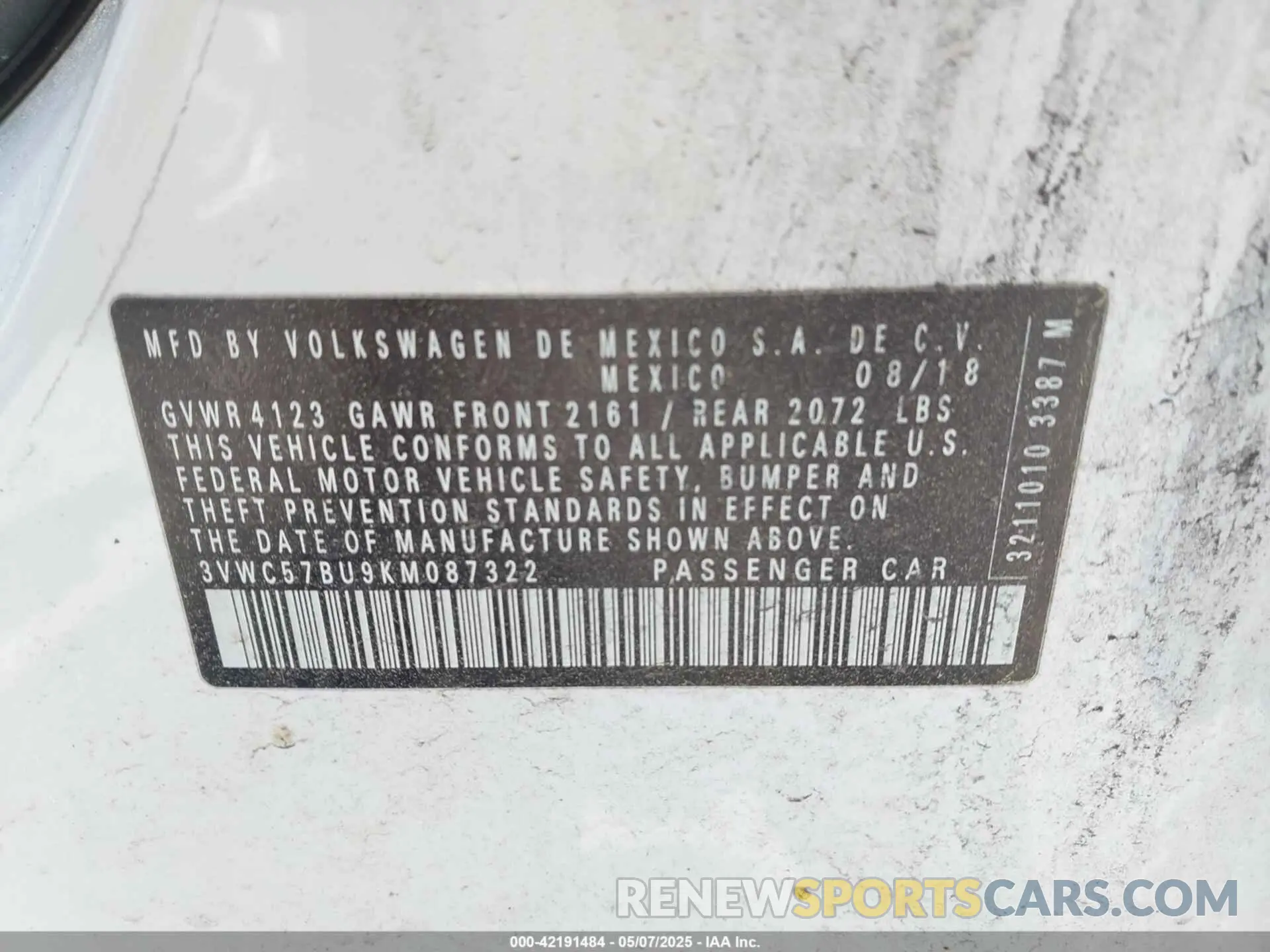 9 Photograph of a damaged car 3VWC57BU9KM087322 VOLKSWAGEN JETTA 2019