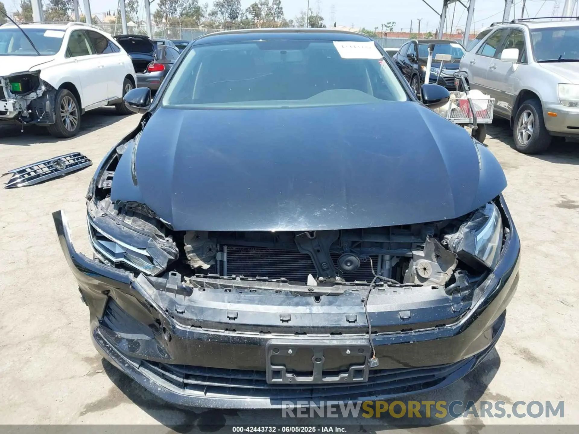 13 Photograph of a damaged car 3VWC57BU9KM097042 VOLKSWAGEN JETTA 2019