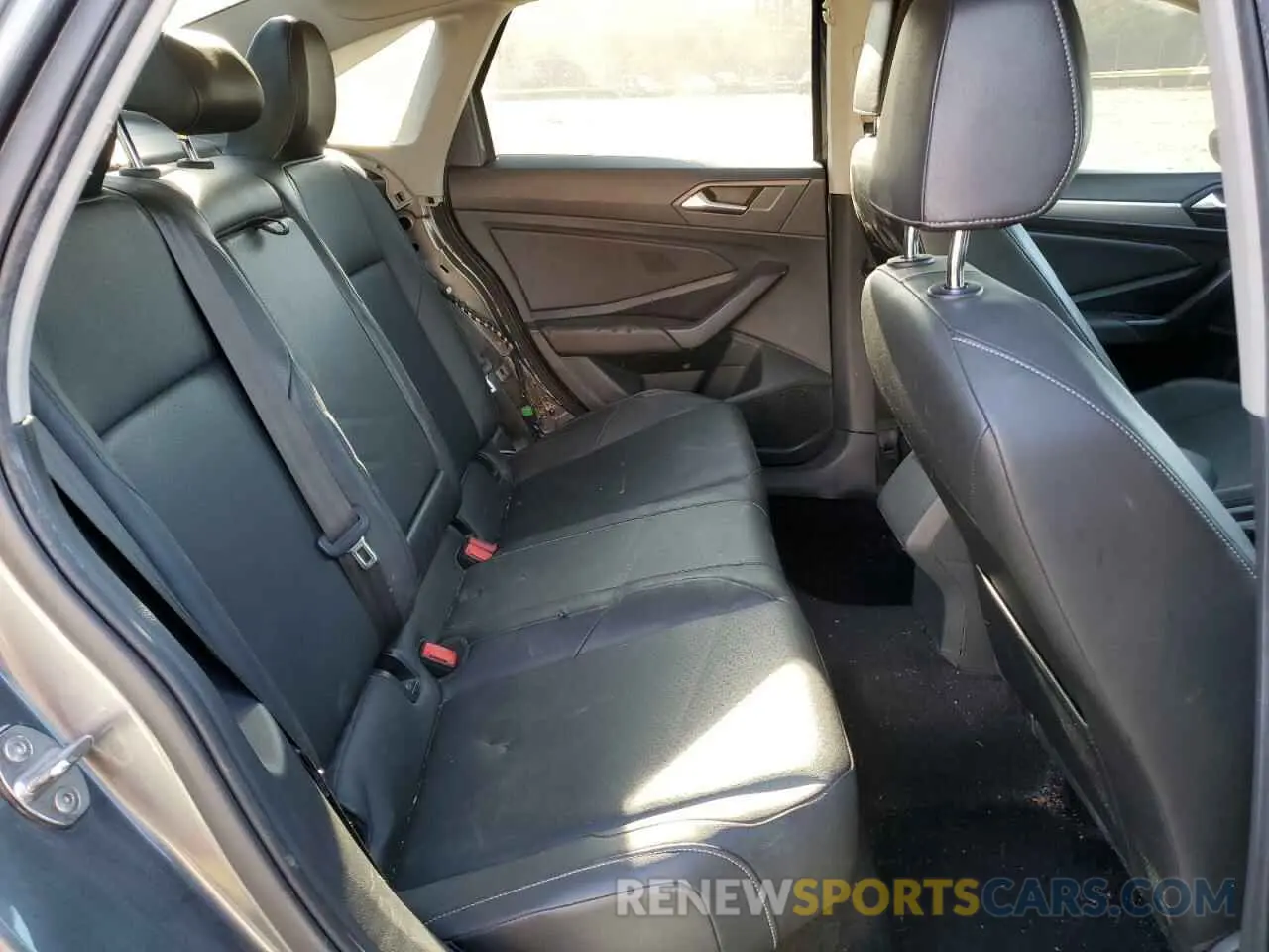10 Photograph of a damaged car 3VWC57BU9KM097946 VOLKSWAGEN JETTA 2019