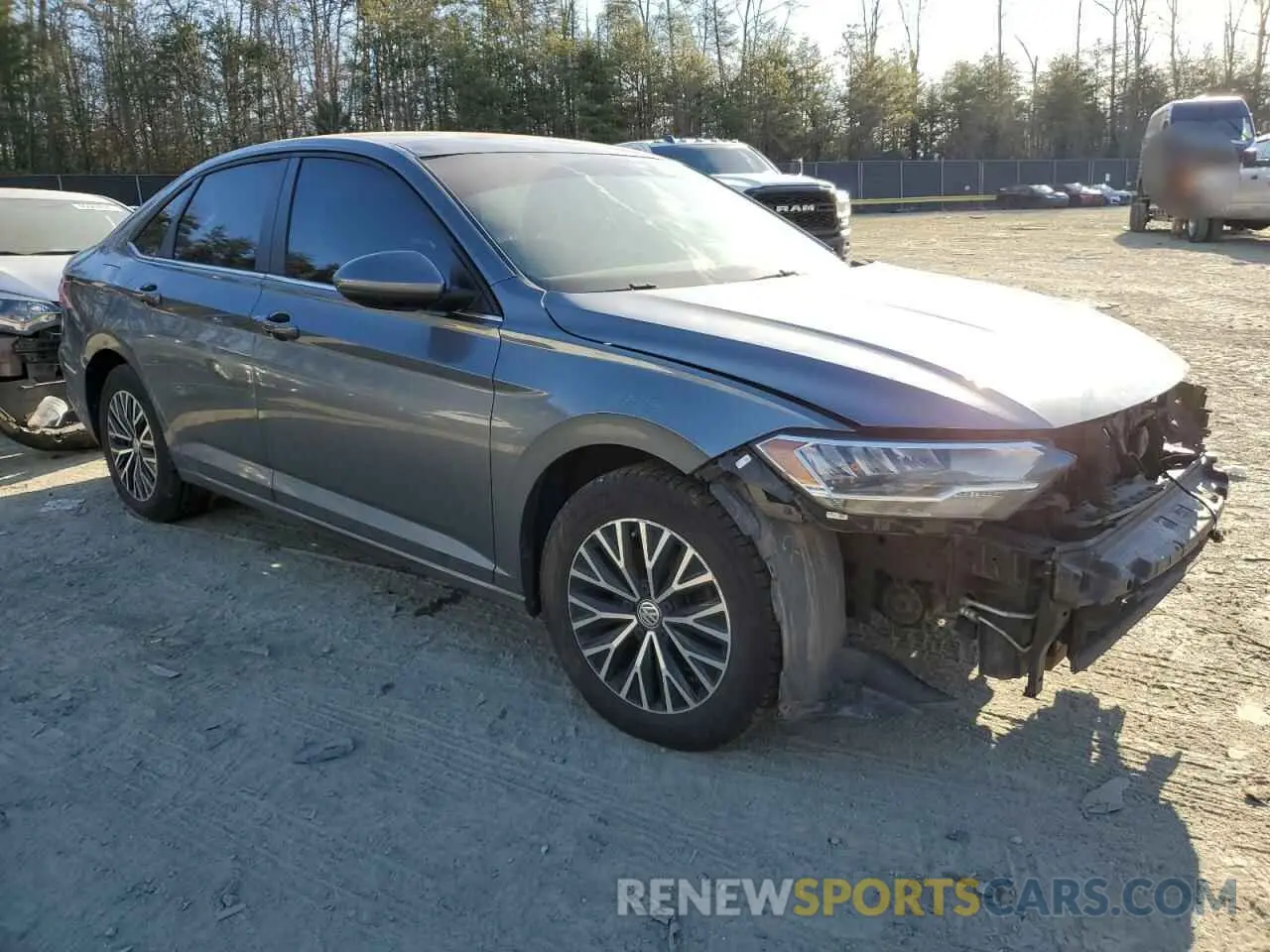 4 Photograph of a damaged car 3VWC57BU9KM097946 VOLKSWAGEN JETTA 2019