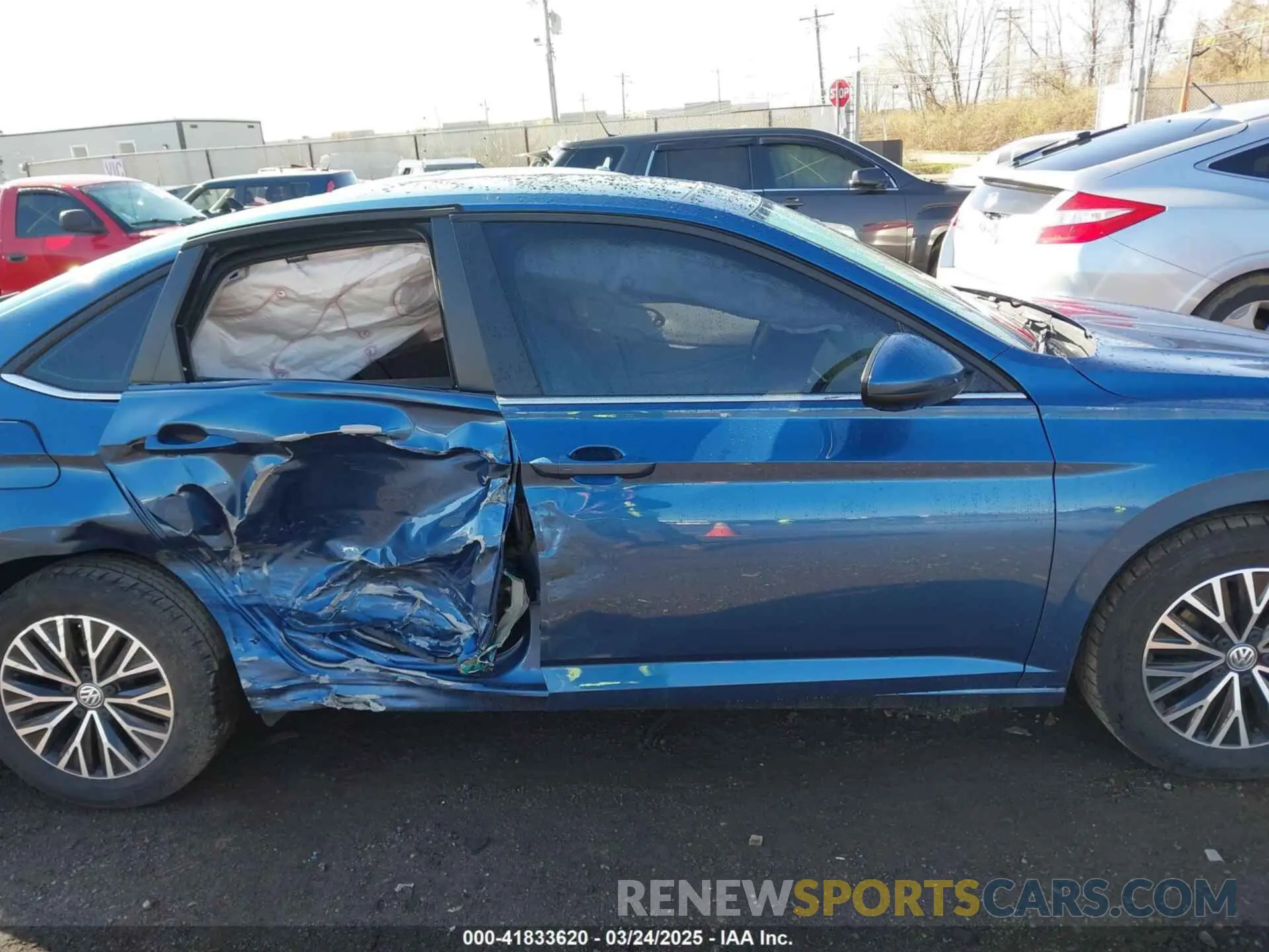 13 Photograph of a damaged car 3VWC57BU9KM101235 VOLKSWAGEN JETTA 2019