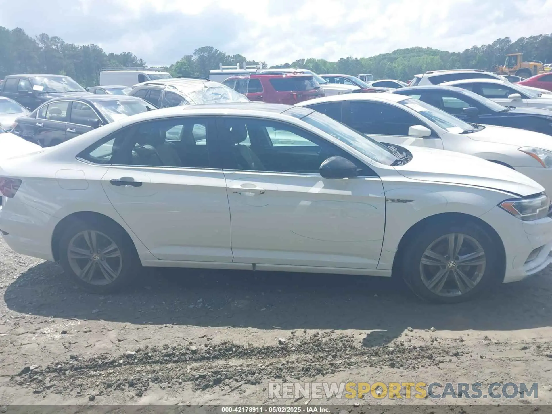 12 Photograph of a damaged car 3VWC57BU9KM103048 VOLKSWAGEN JETTA 2019