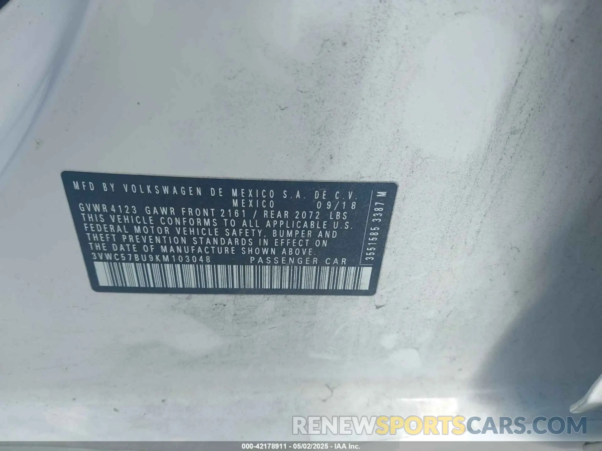 9 Photograph of a damaged car 3VWC57BU9KM103048 VOLKSWAGEN JETTA 2019