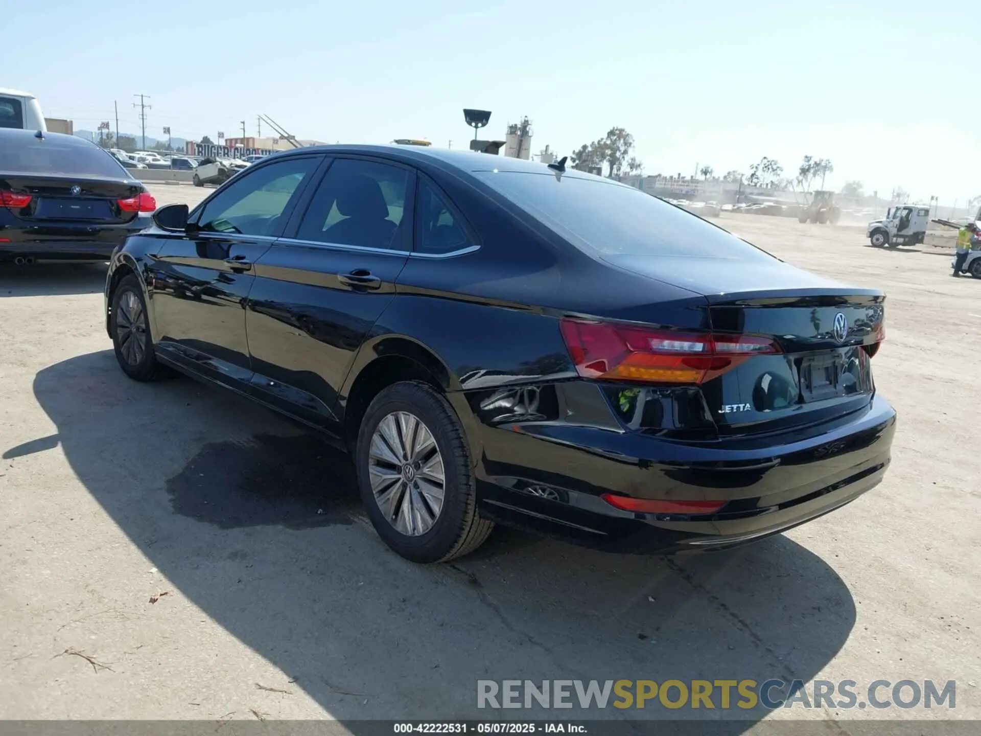 3 Photograph of a damaged car 3VWC57BU9KM112526 VOLKSWAGEN JETTA 2019