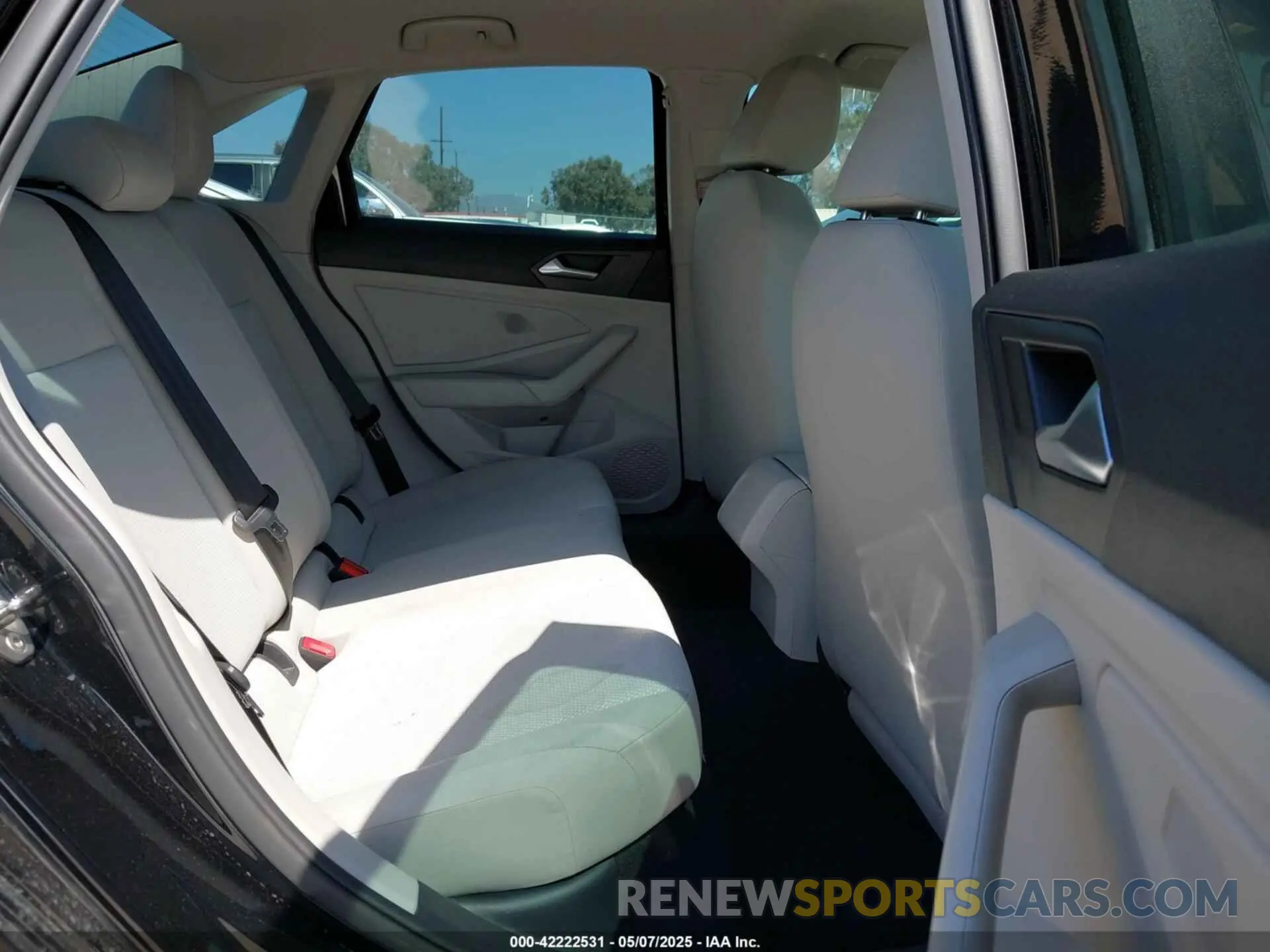 8 Photograph of a damaged car 3VWC57BU9KM112526 VOLKSWAGEN JETTA 2019