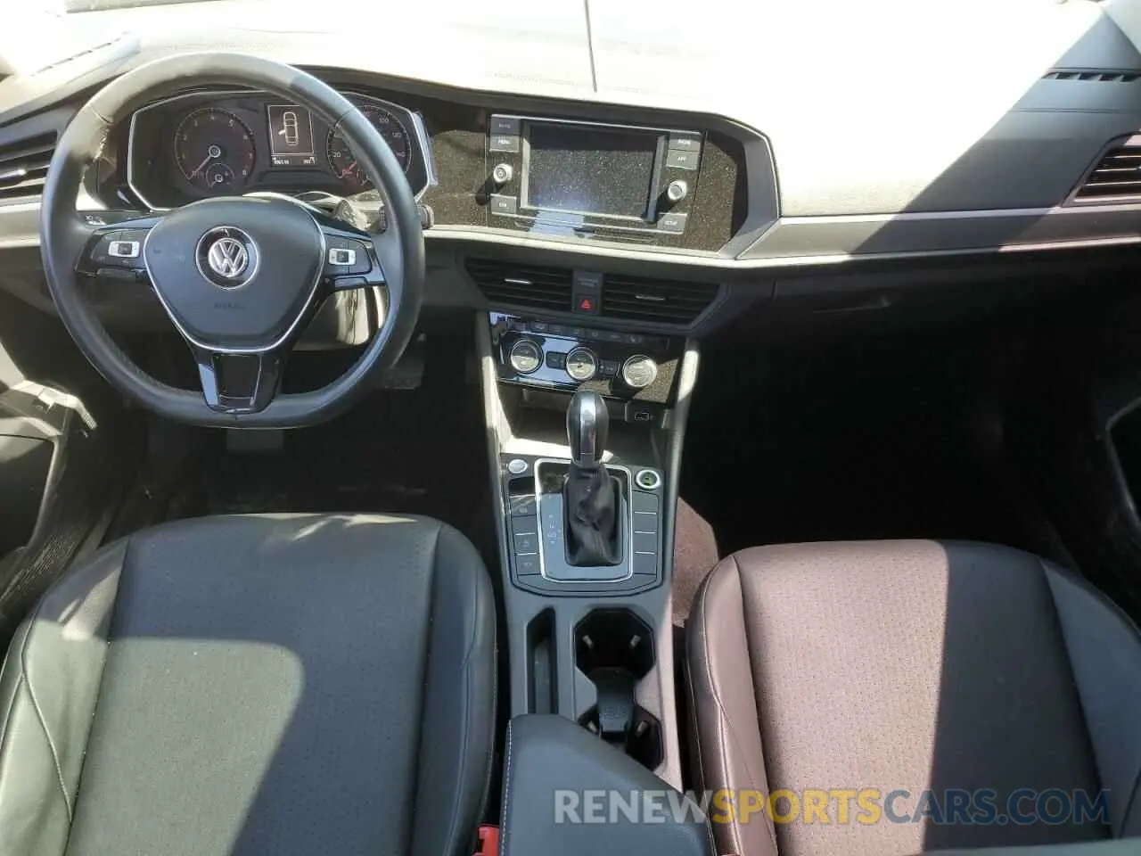 8 Photograph of a damaged car 3VWC57BU9KM150595 VOLKSWAGEN JETTA 2019