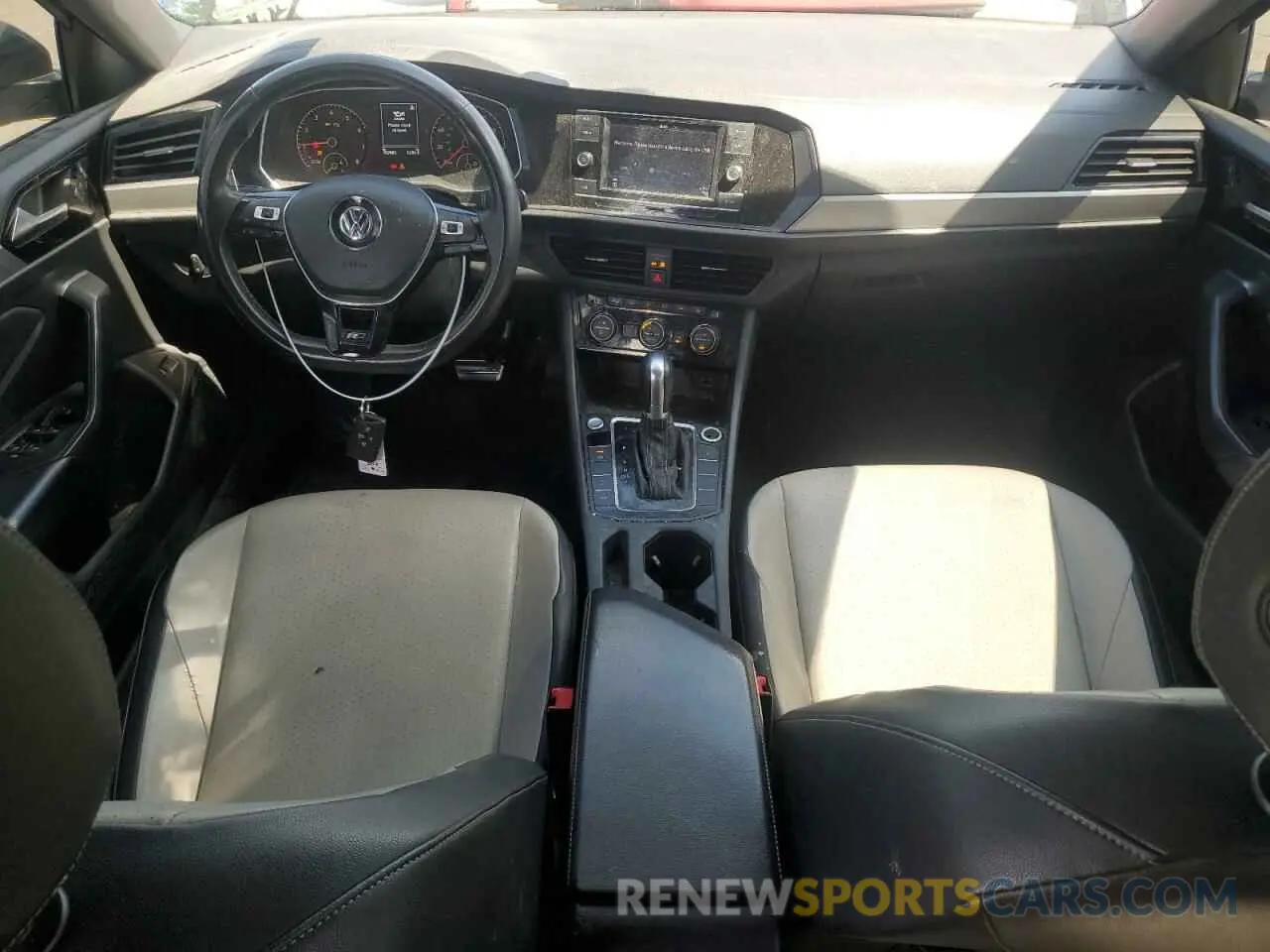 8 Photograph of a damaged car 3VWC57BU9KM161421 VOLKSWAGEN JETTA 2019