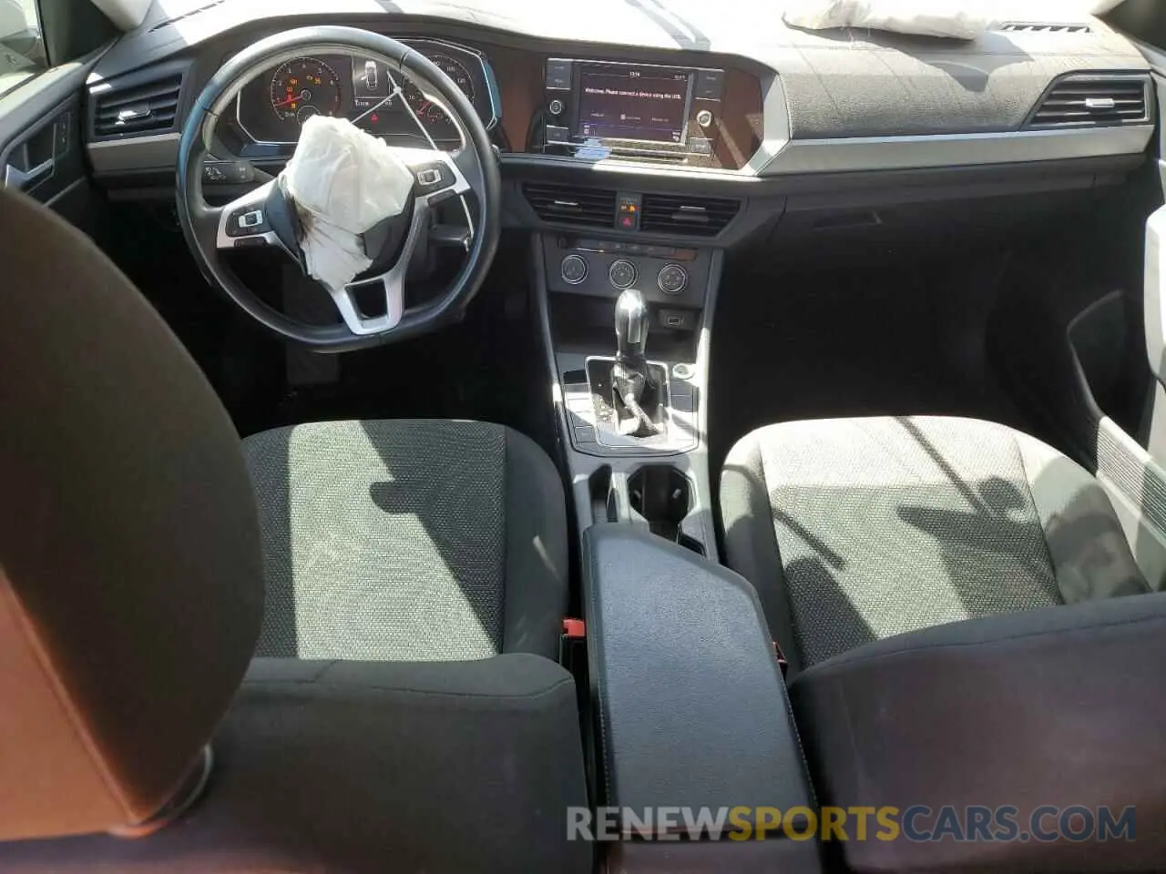 8 Photograph of a damaged car 3VWC57BU9KM171964 VOLKSWAGEN JETTA 2019