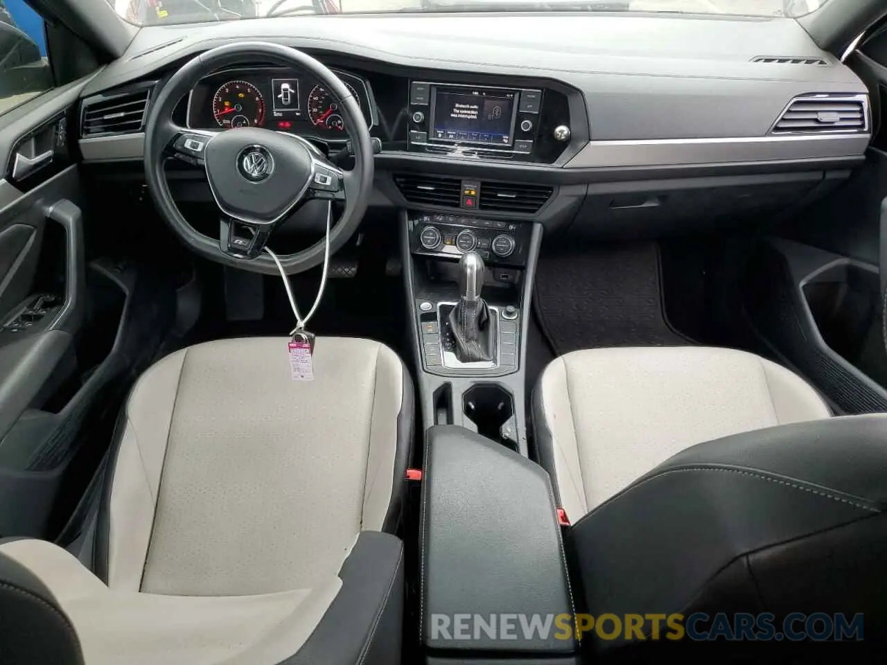 8 Photograph of a damaged car 3VWC57BU9KM183905 VOLKSWAGEN JETTA 2019