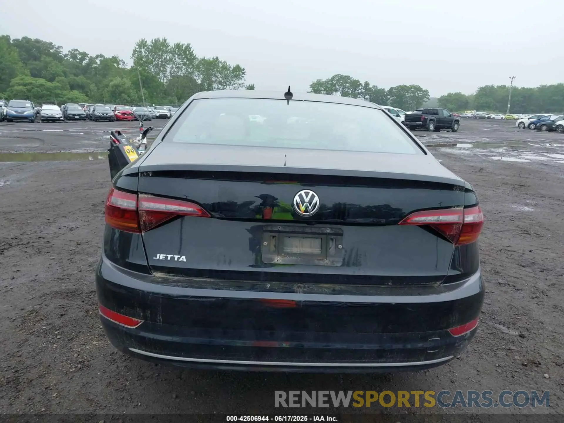 16 Photograph of a damaged car 3VWC57BU9KM231998 VOLKSWAGEN JETTA 2019