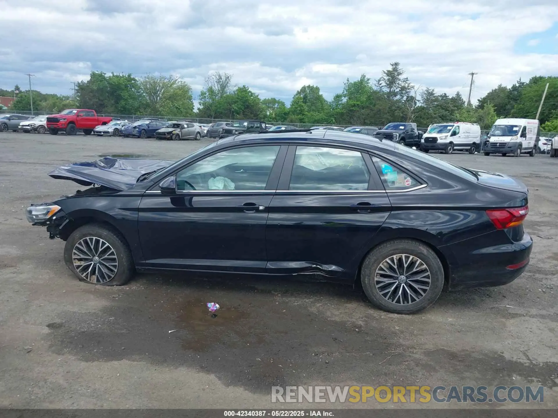 14 Photograph of a damaged car 3VWC57BU9KM261602 VOLKSWAGEN JETTA 2019
