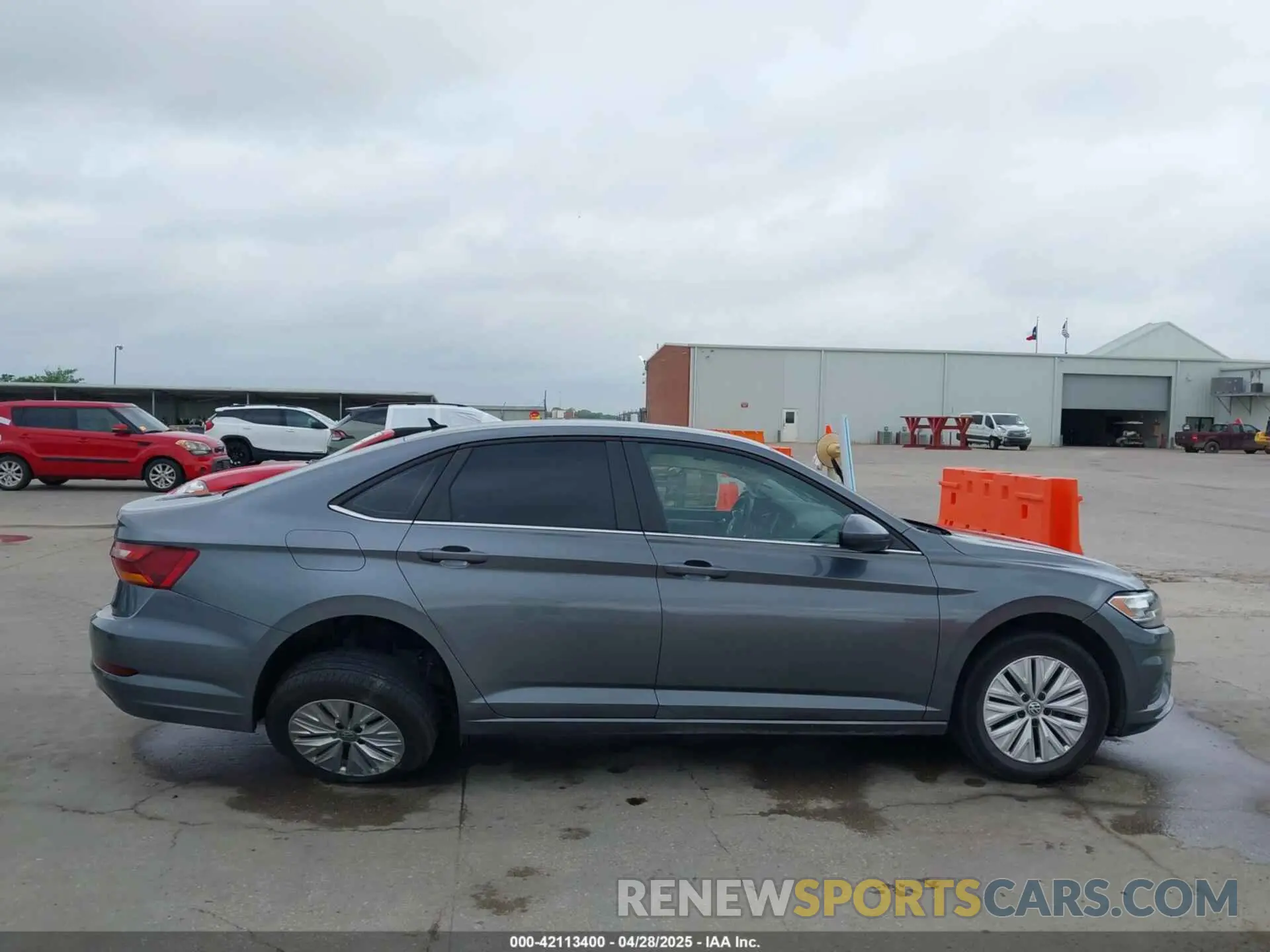 13 Photograph of a damaged car 3VWC57BUXKM023161 VOLKSWAGEN JETTA 2019