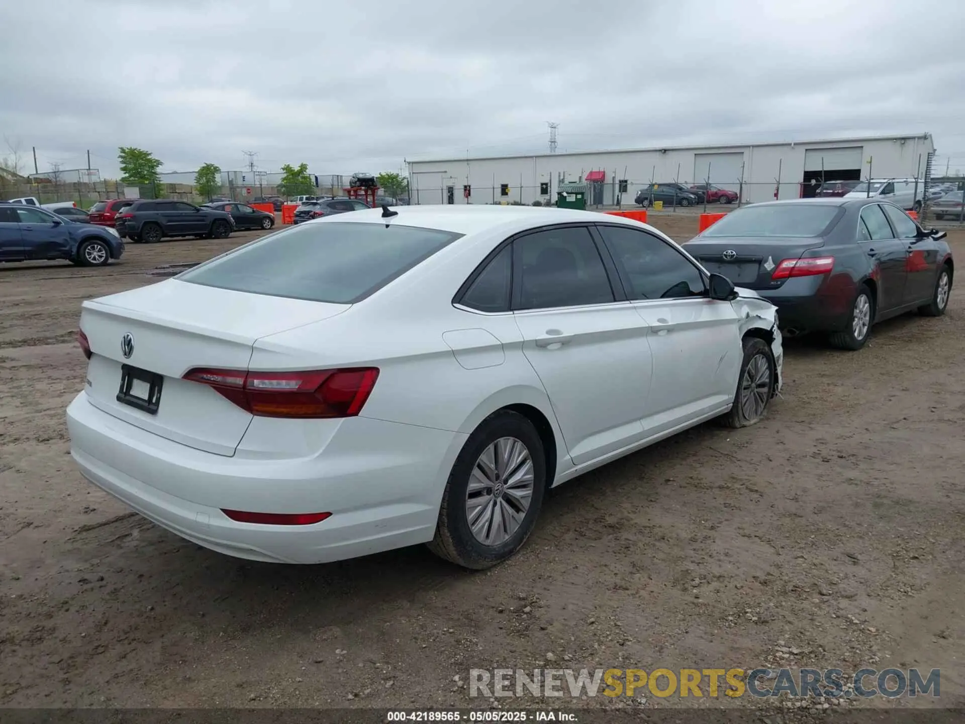 4 Photograph of a damaged car 3VWC57BUXKM059741 VOLKSWAGEN JETTA 2019