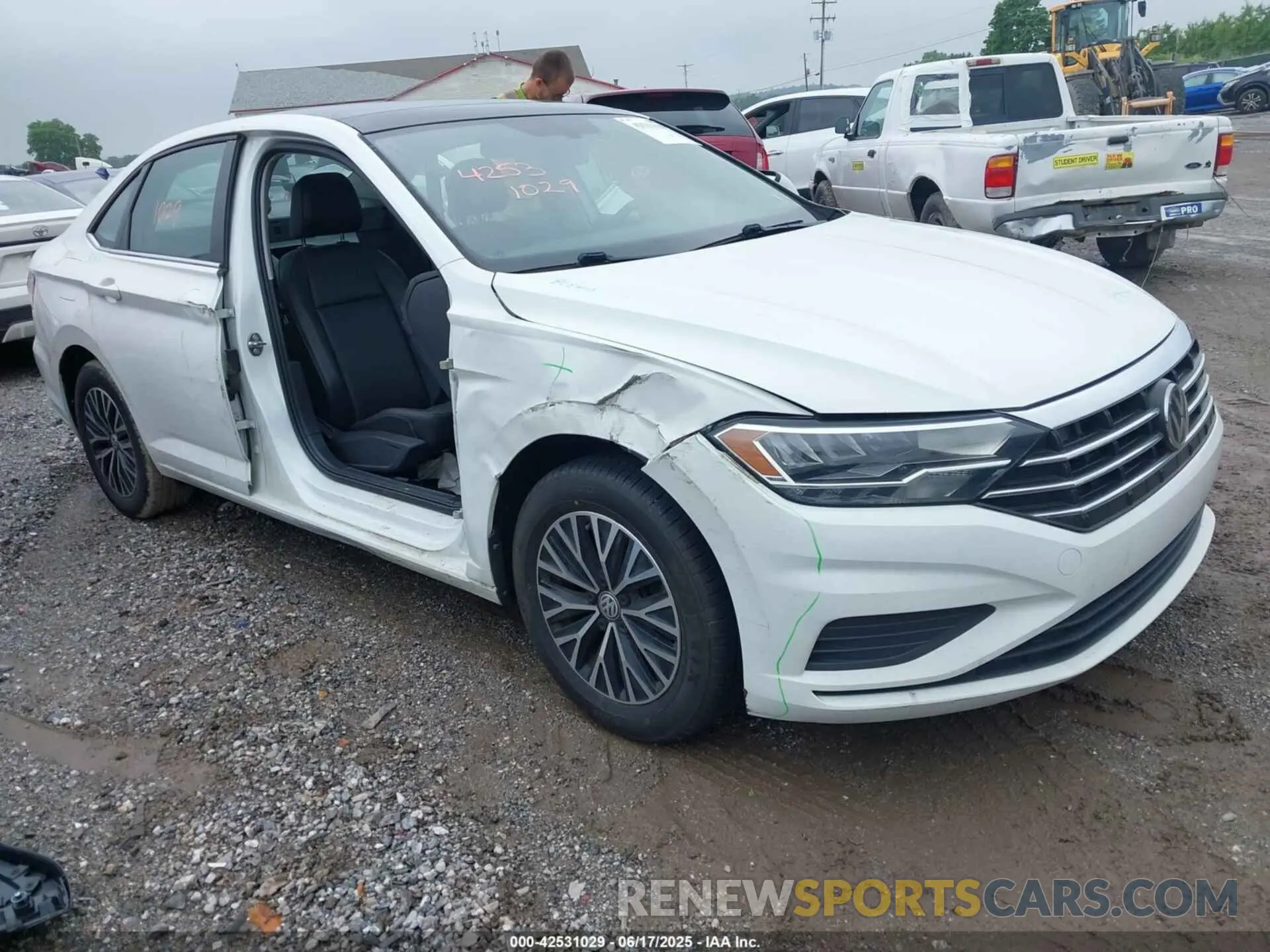 1 Photograph of a damaged car 3VWC57BUXKM068052 VOLKSWAGEN JETTA 2019
