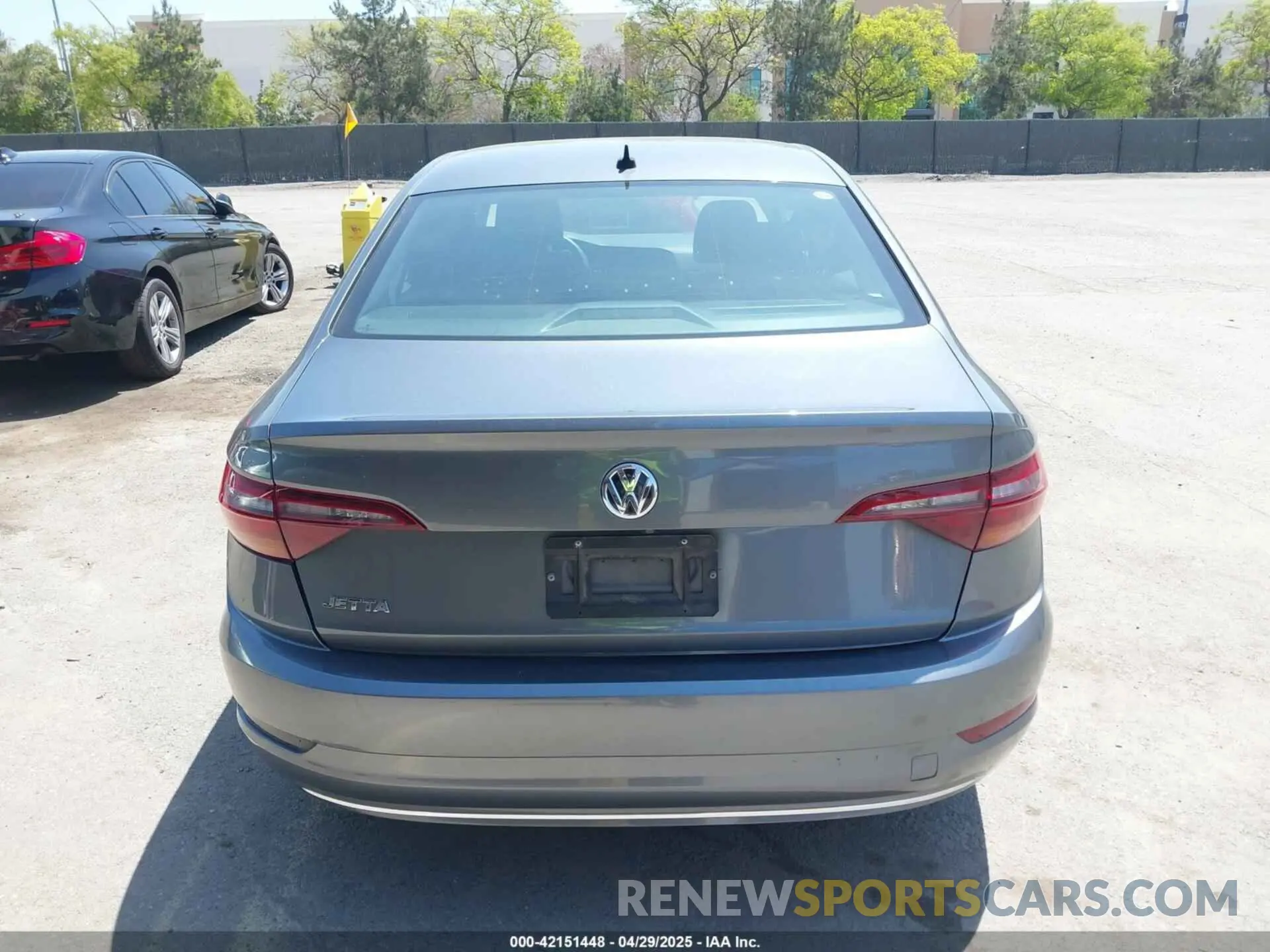 16 Photograph of a damaged car 3VWC57BUXKM074708 VOLKSWAGEN JETTA 2019