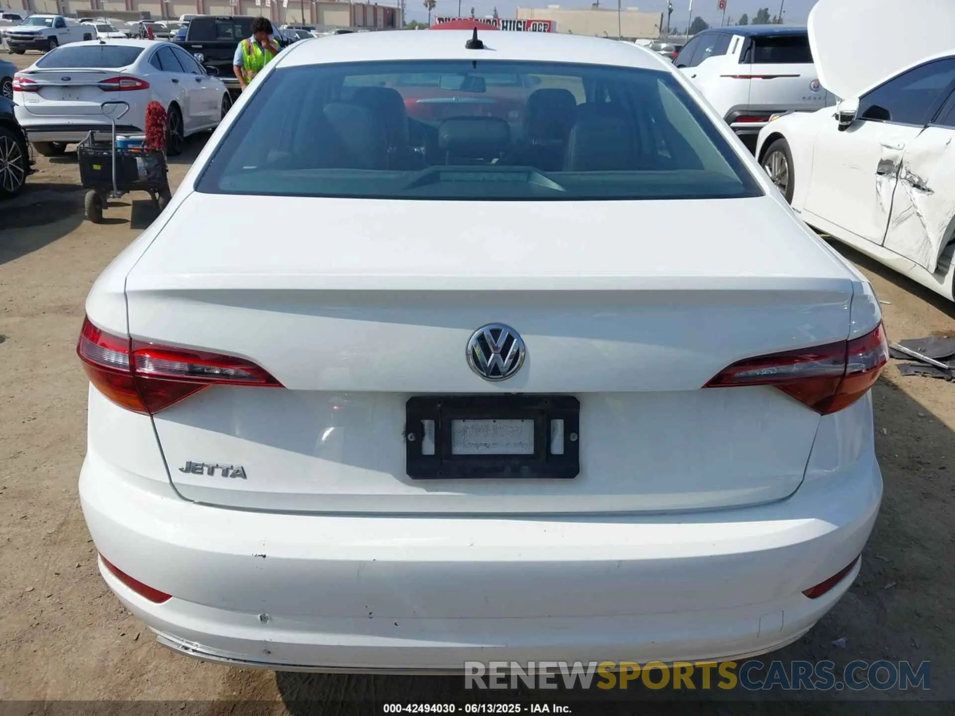 17 Photograph of a damaged car 3VWC57BUXKM078340 VOLKSWAGEN JETTA 2019