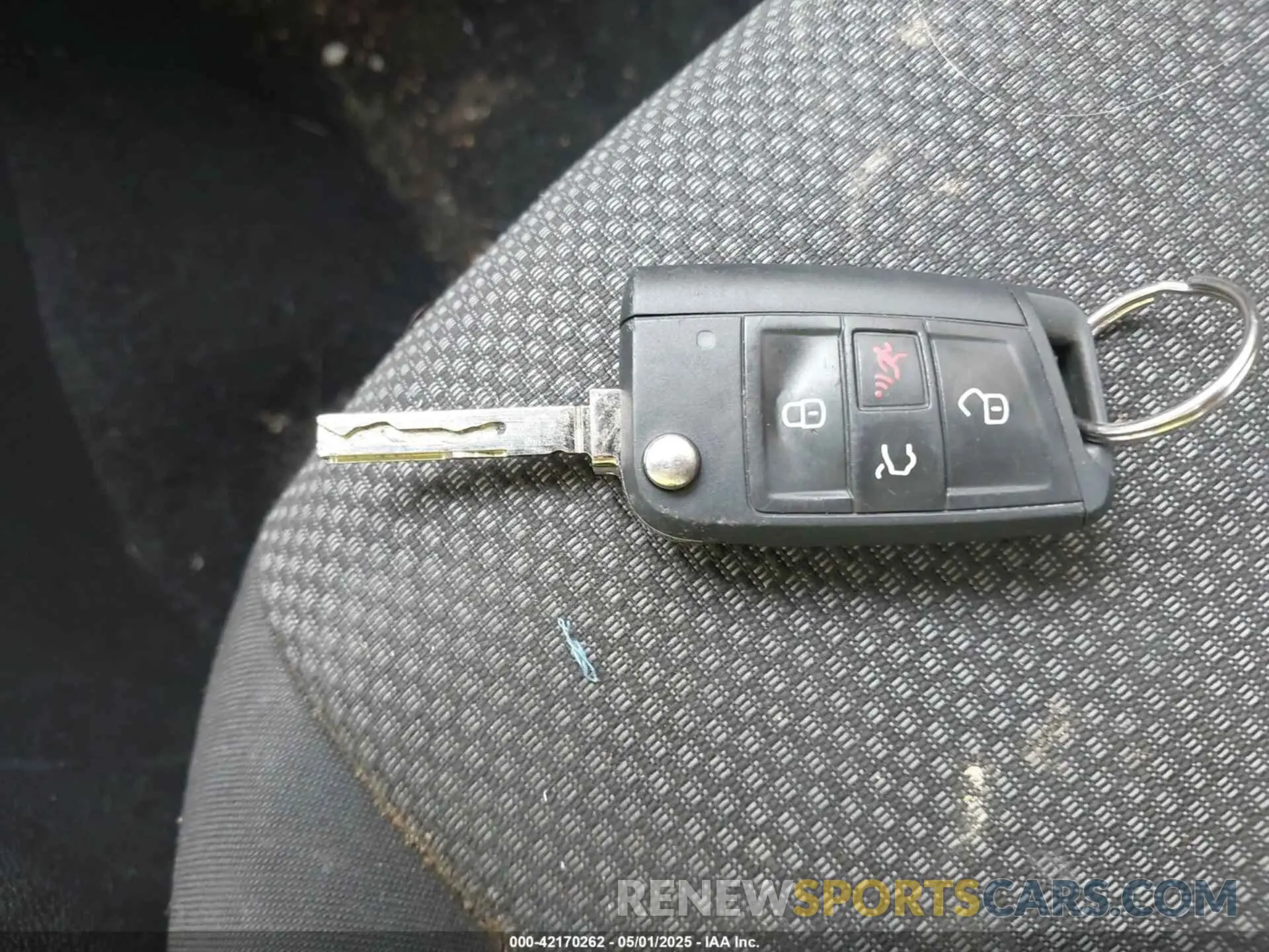 11 Photograph of a damaged car 3VWC57BUXKM249152 VOLKSWAGEN JETTA 2019