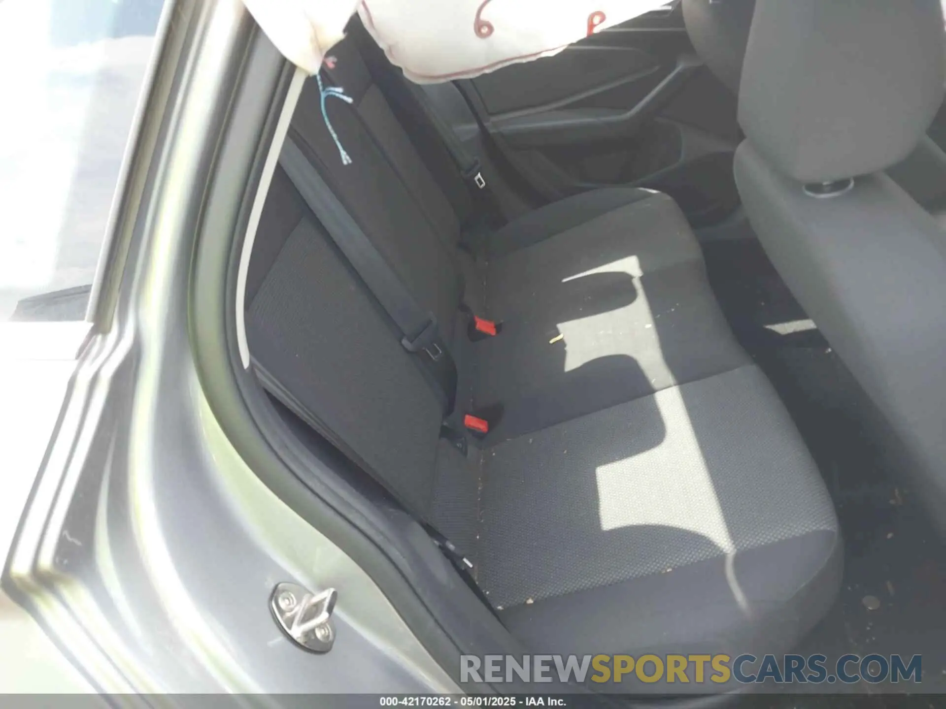 8 Photograph of a damaged car 3VWC57BUXKM249152 VOLKSWAGEN JETTA 2019