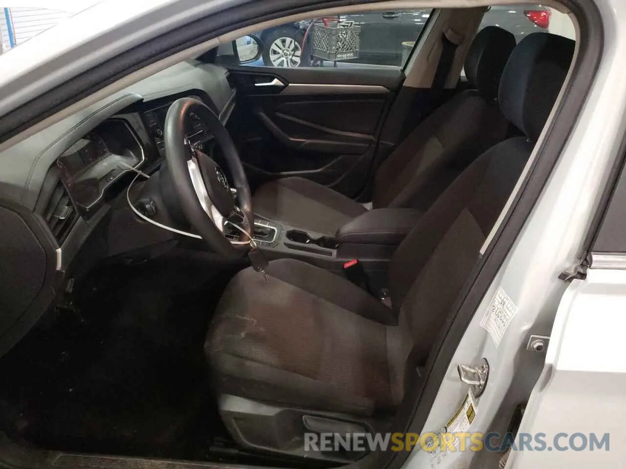 7 Photograph of a damaged car 3VWCB7BU0KM140143 VOLKSWAGEN JETTA 2019
