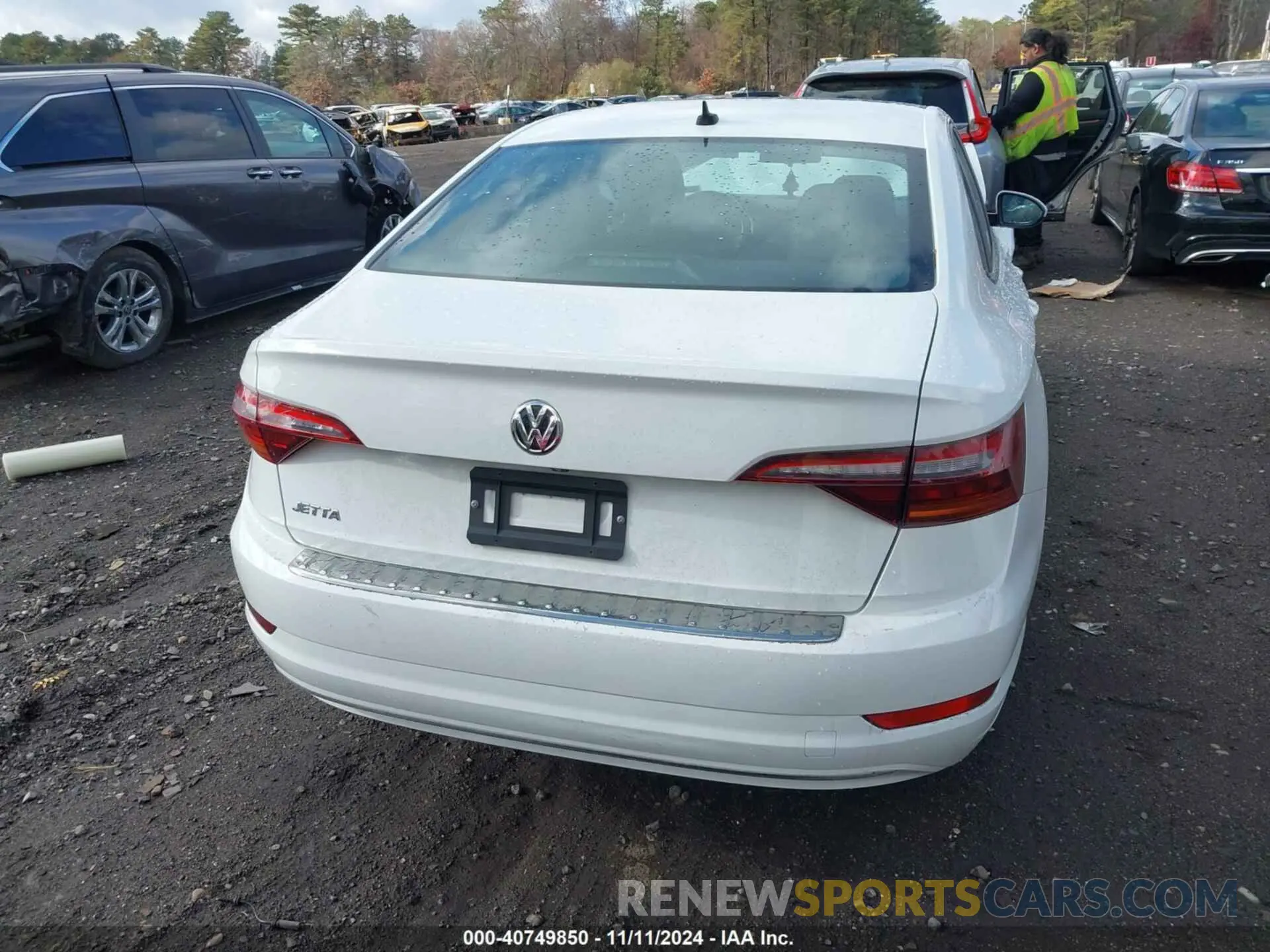 16 Photograph of a damaged car 3VWCB7BU0KM181873 VOLKSWAGEN JETTA 2019