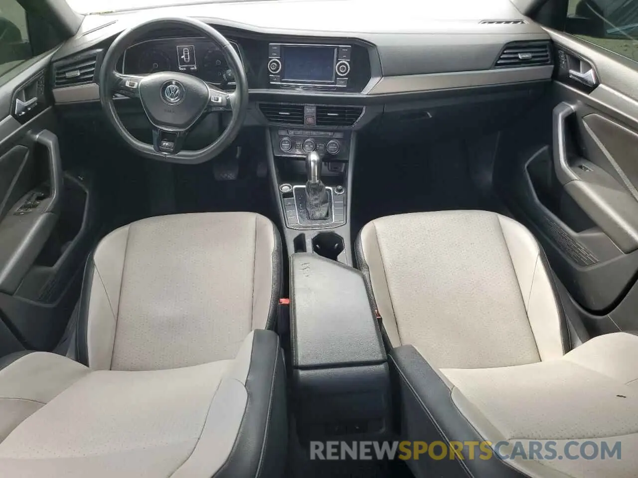 8 Photograph of a damaged car 3VWCB7BU0KM215505 VOLKSWAGEN JETTA 2019