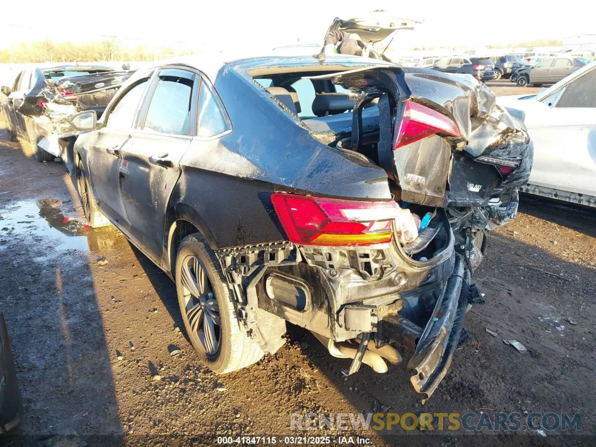 3 Photograph of a damaged car 3VWCB7BU0KM262890 VOLKSWAGEN JETTA 2019
