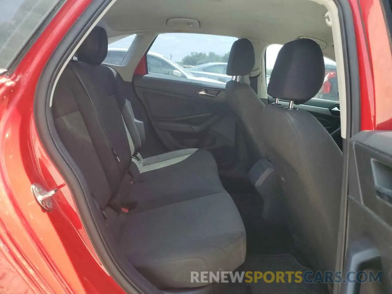 10 Photograph of a damaged car 3VWCB7BU1KM180098 VOLKSWAGEN JETTA 2019