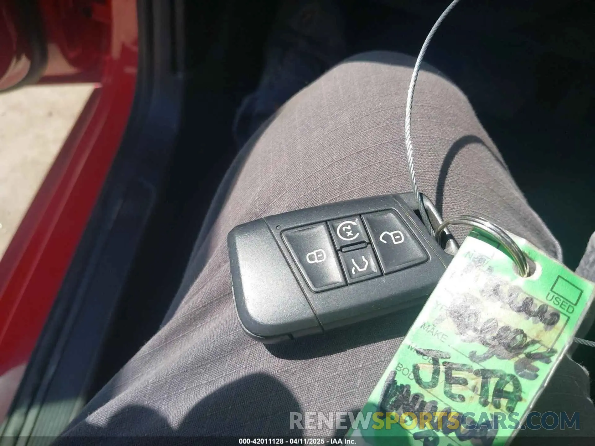 11 Photograph of a damaged car 3VWCB7BU1KM228828 VOLKSWAGEN JETTA 2019