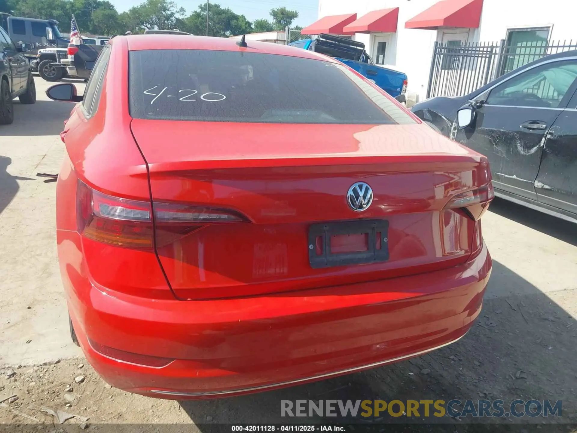 16 Photograph of a damaged car 3VWCB7BU1KM228828 VOLKSWAGEN JETTA 2019